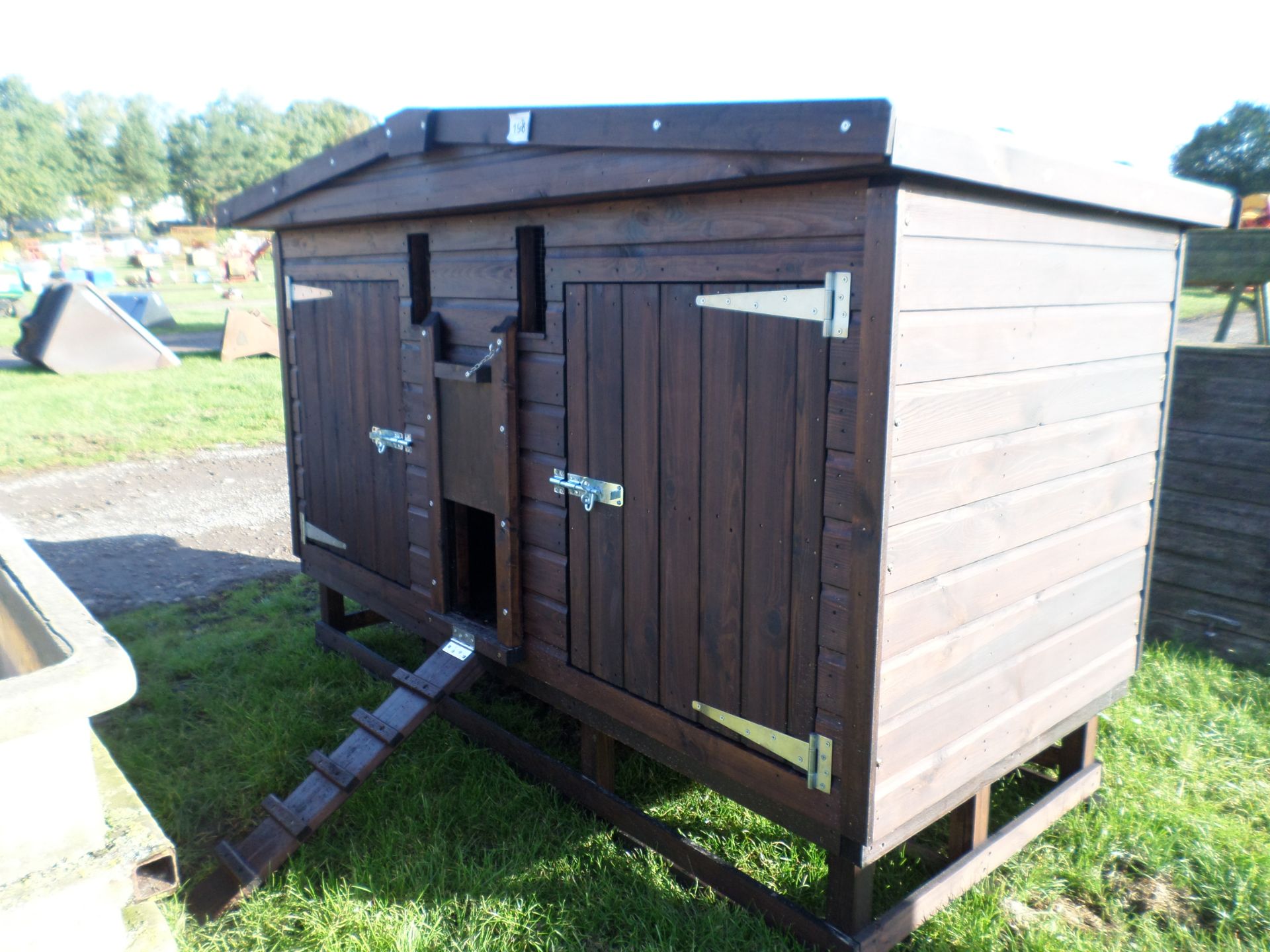 New 8ft poultry house NO VAT - Image 3 of 4