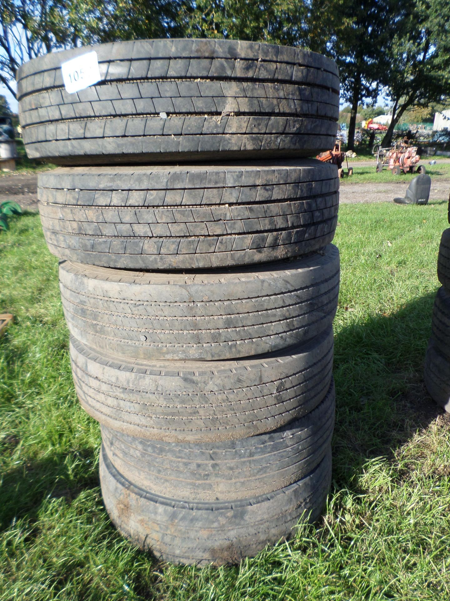 6 tyres and rims 205/75R17.5 - Image 2 of 2