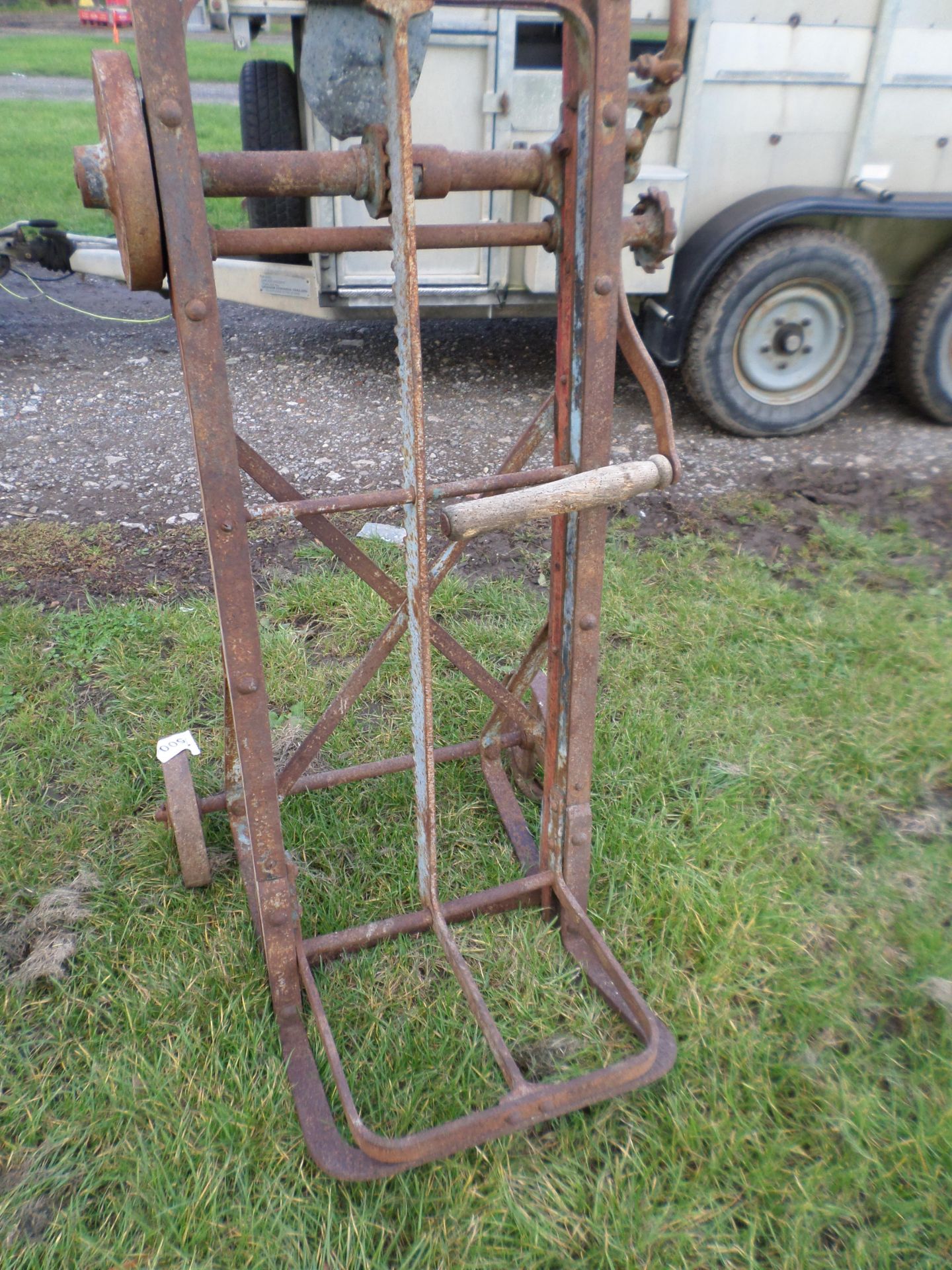 Vintage sacklift hand cart - Image 2 of 2