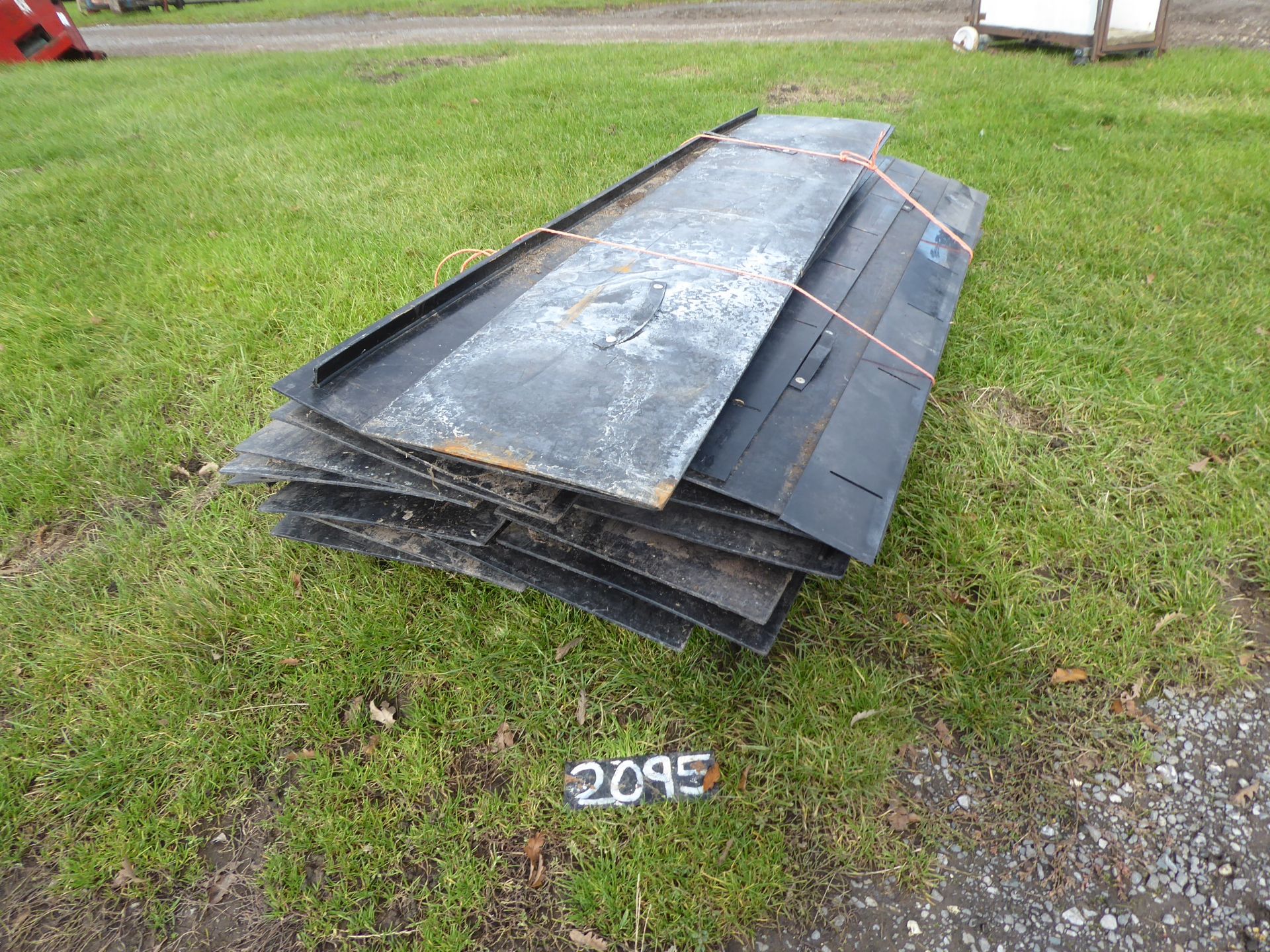 Pallet of black Plastisol exterior stockboard - Image 2 of 2