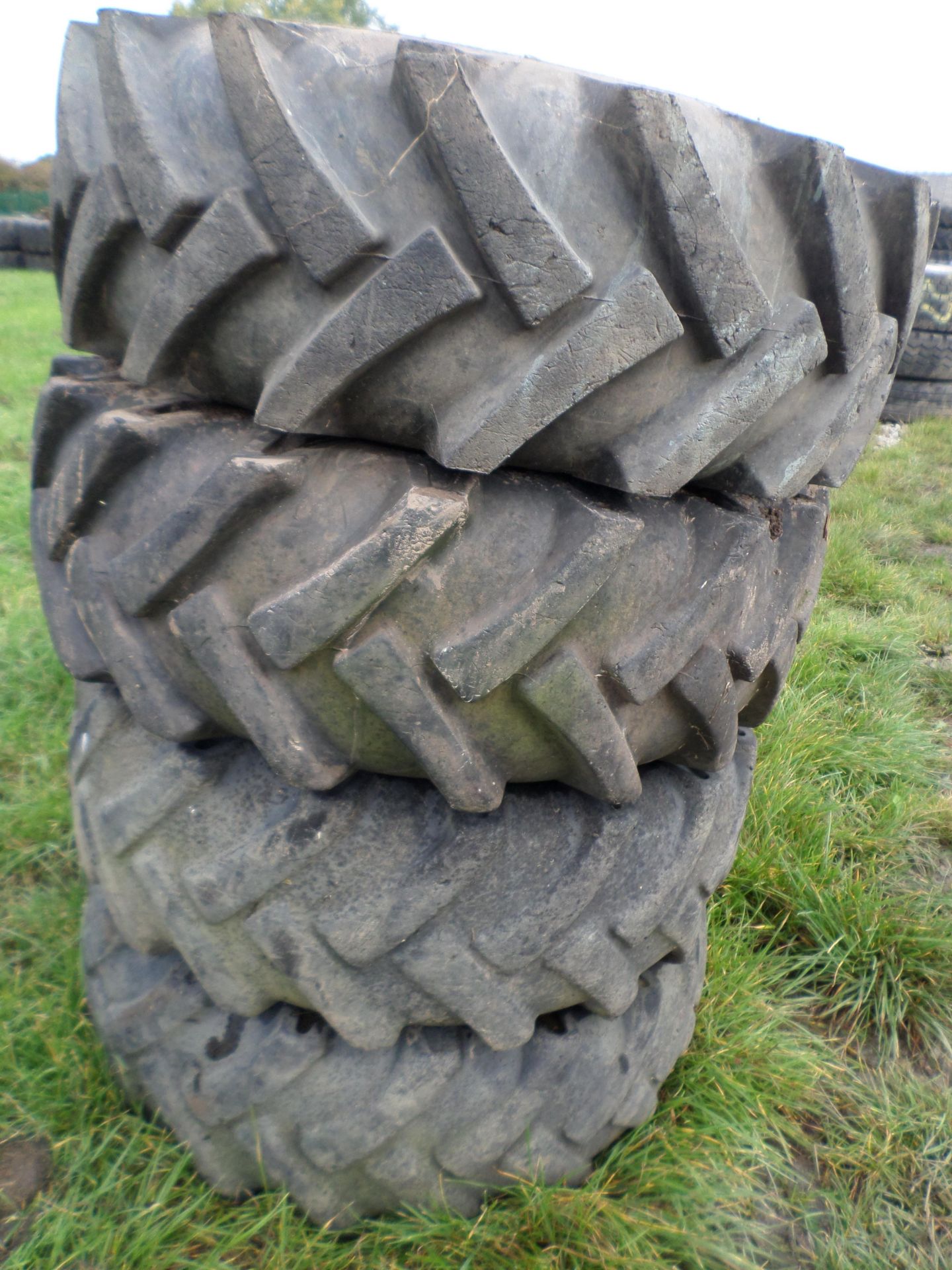 4 dumper tyres 10/75/15.3 - Image 2 of 2