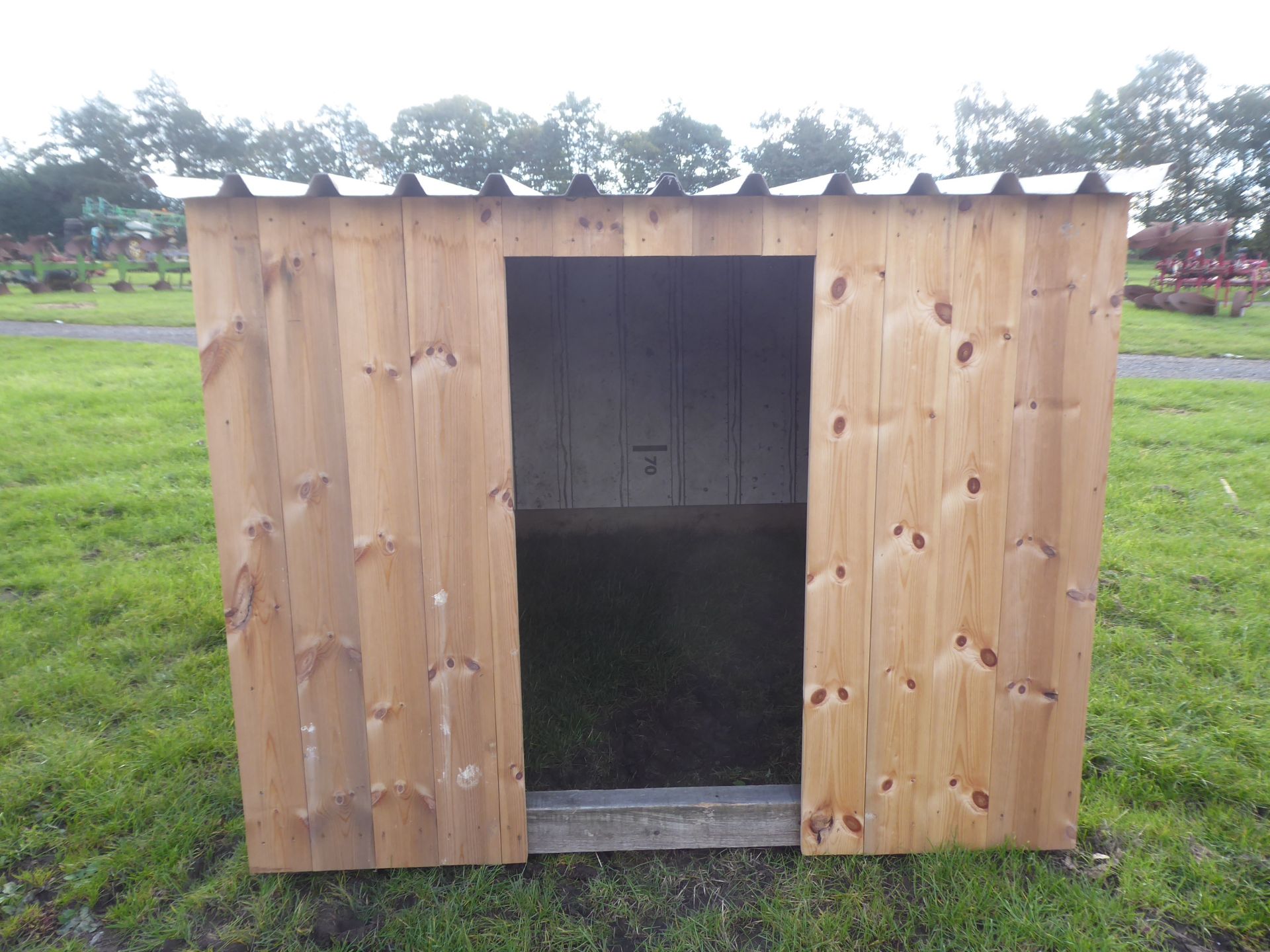 Livestock field shelter 6'x6'