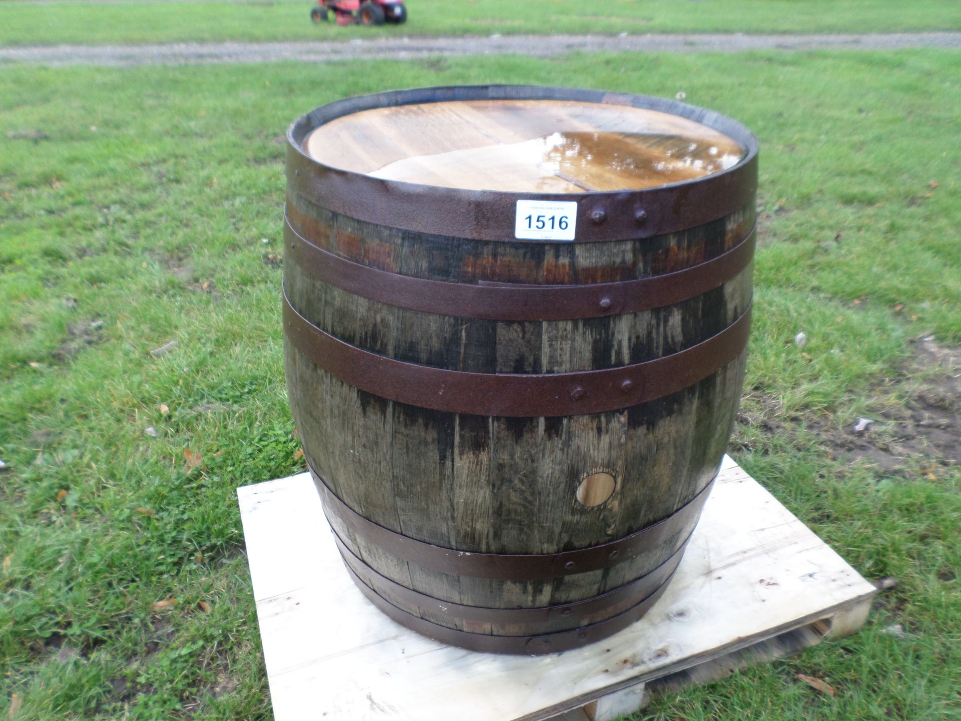 Polished tabletop oak barrel NO VAT