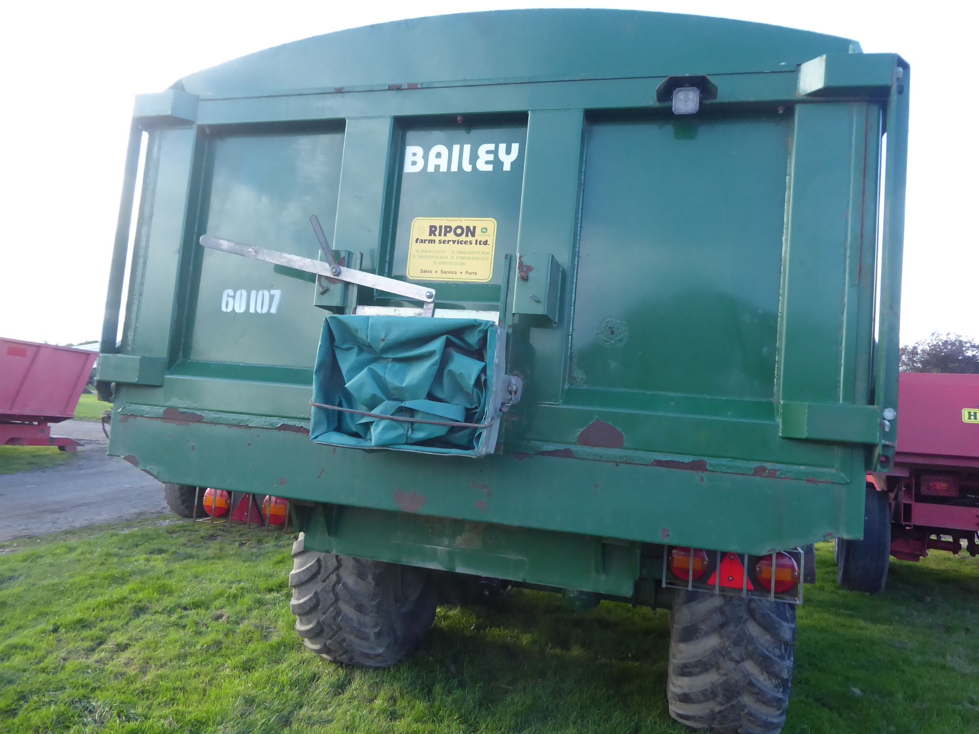 Bailey 15T trailer, air brakes, sheet, 560/60 tyres, hydraulic rear door. 2013 - Image 5 of 6