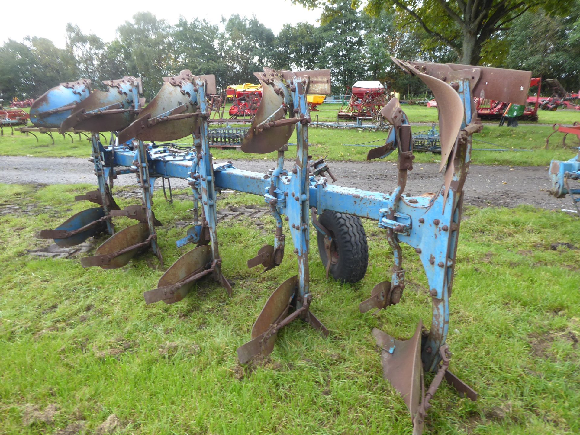 Lemken 5F vari width plough - Image 2 of 3