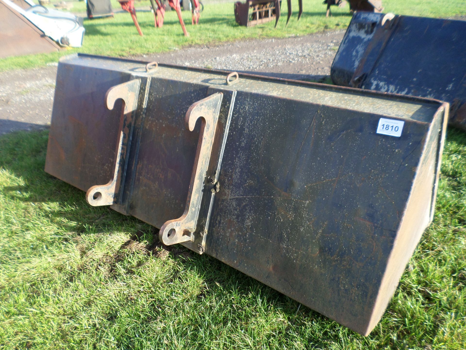 Norman Raw bucket to suit CAT telehandler - Image 2 of 2