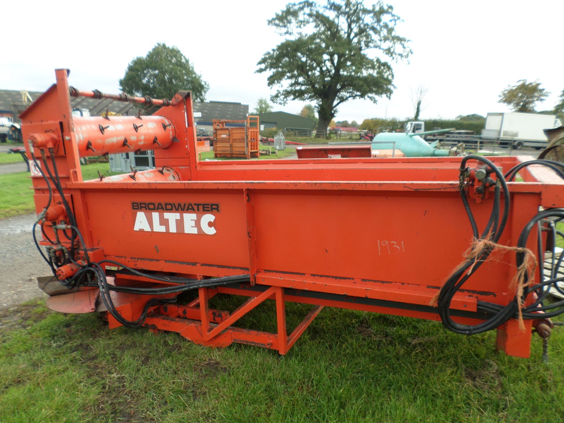 Straw bedder, Broadwater Altec - Image 4 of 4