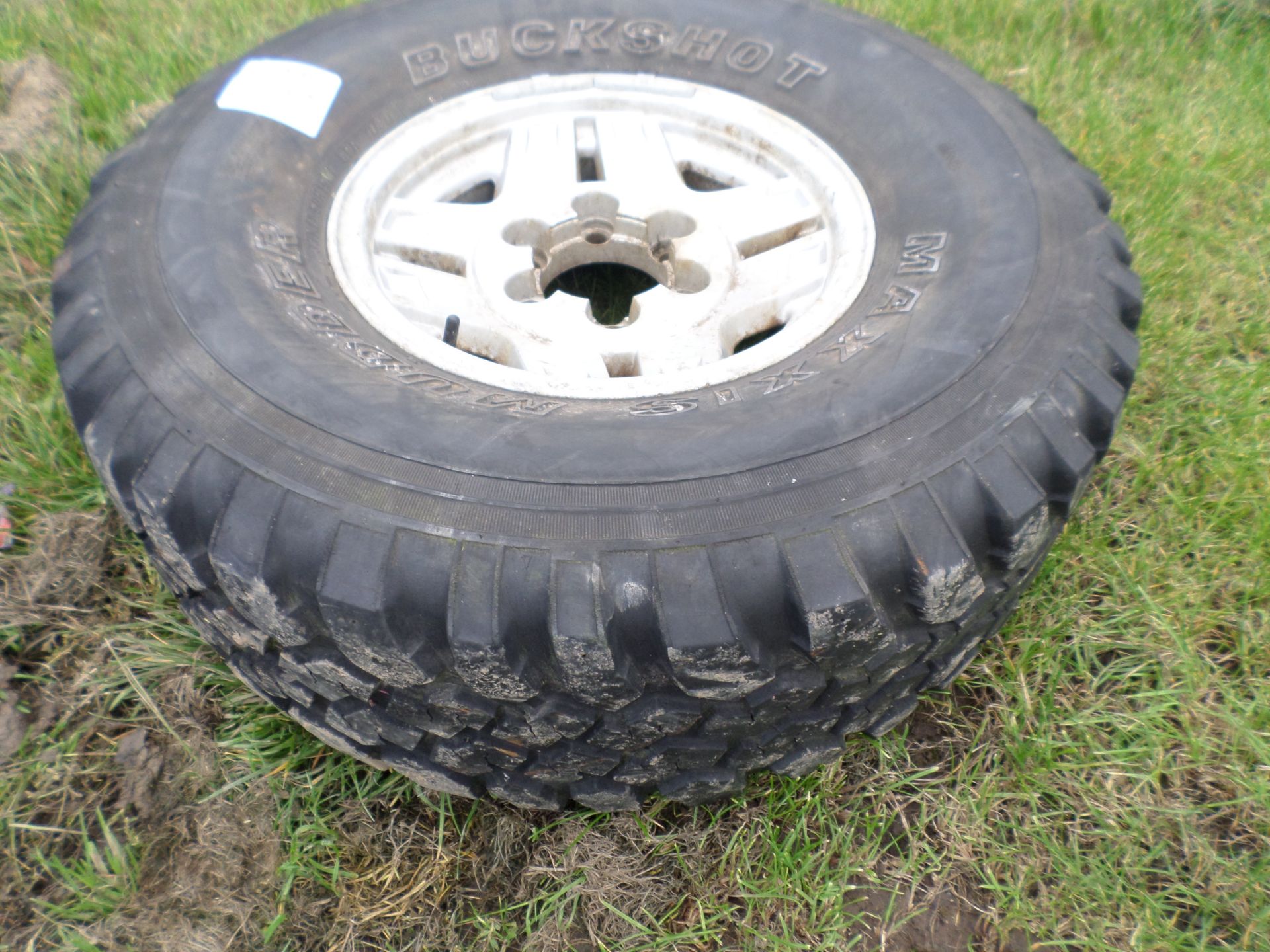 4x4 wheel 33/12.5/15, NO VAT