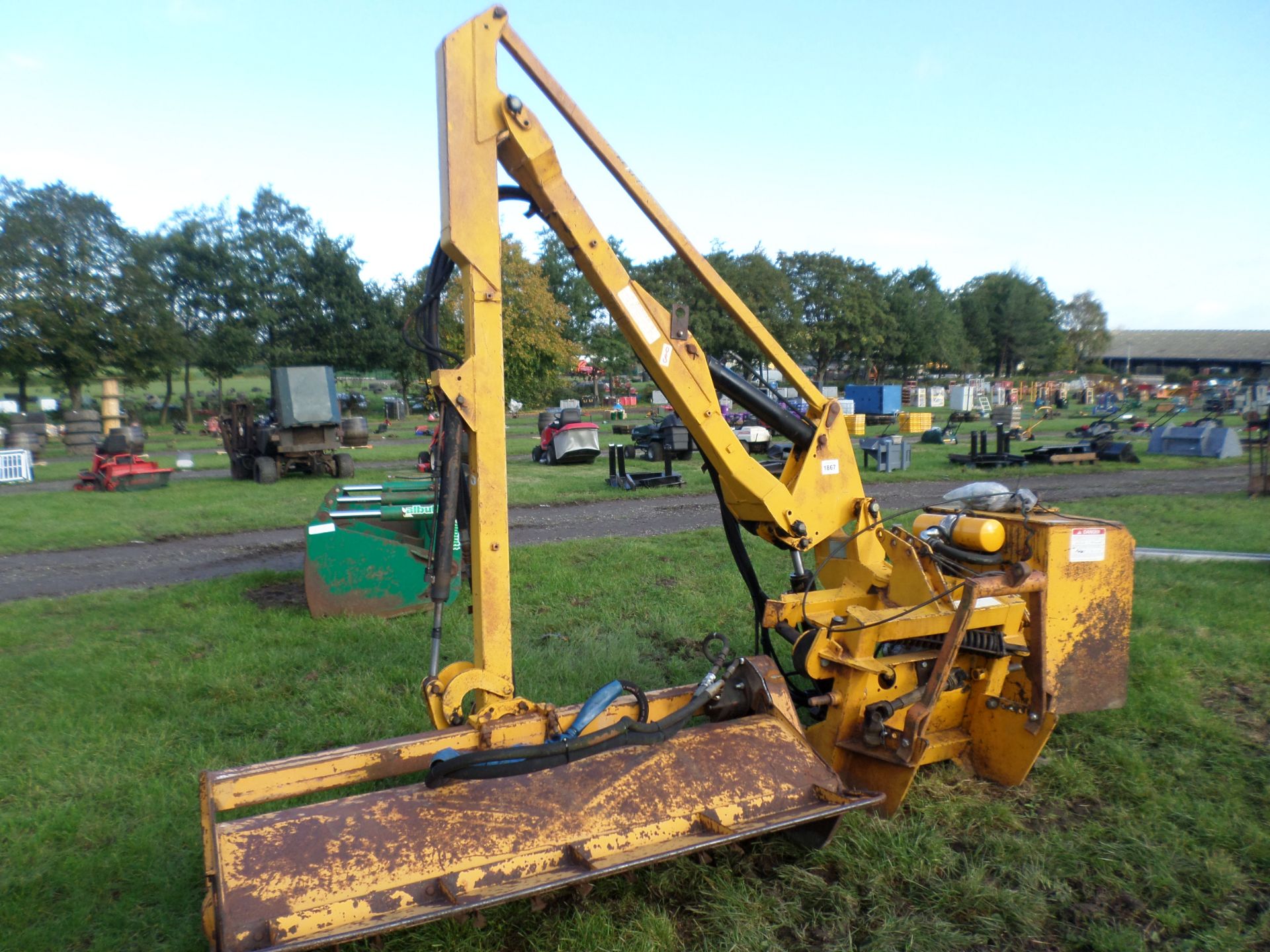McConnel PA93E hedger c/w 5ft head and electric controls