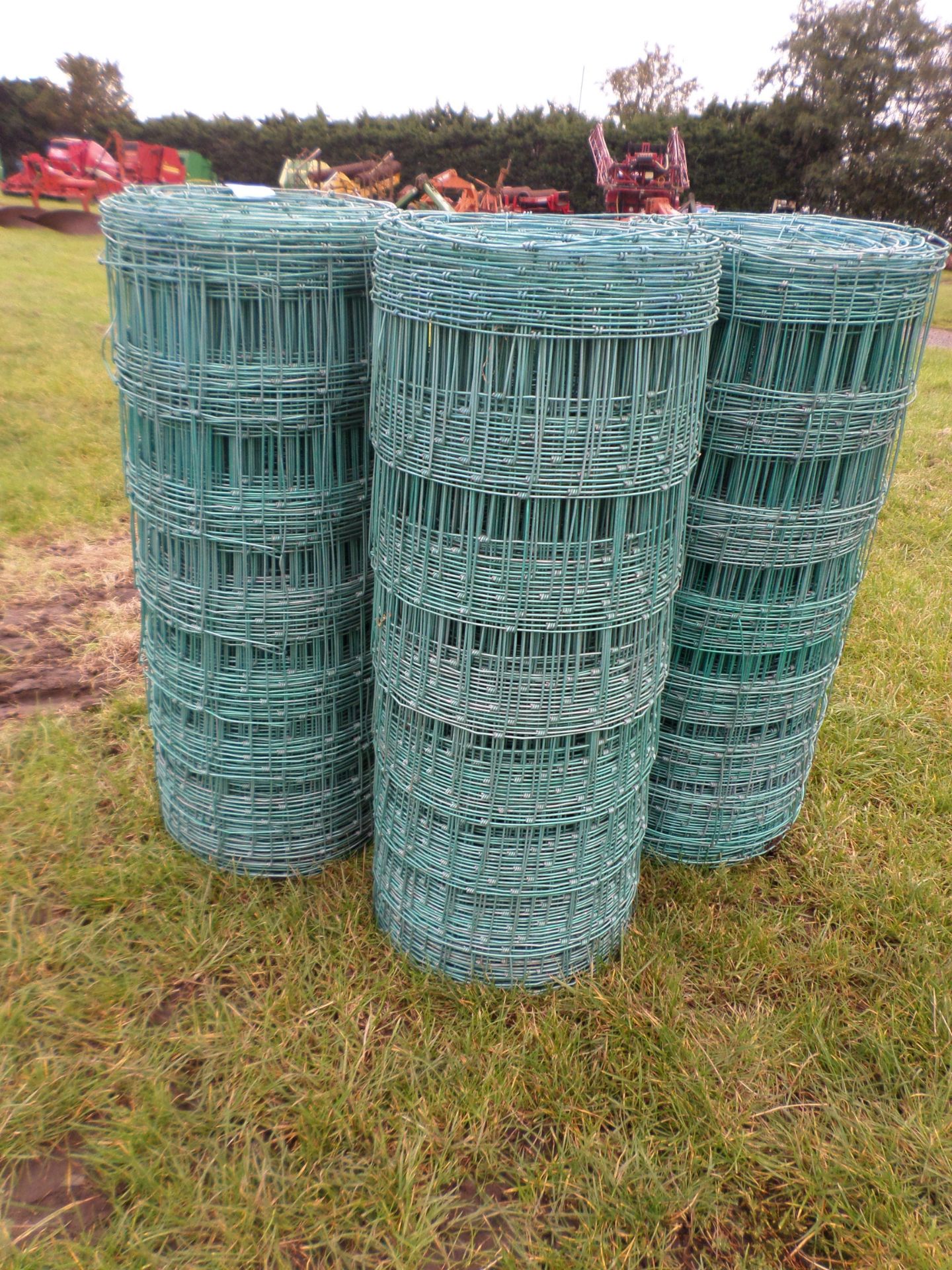 3 x 100m rolls of stock netting NO VAT - Image 2 of 2