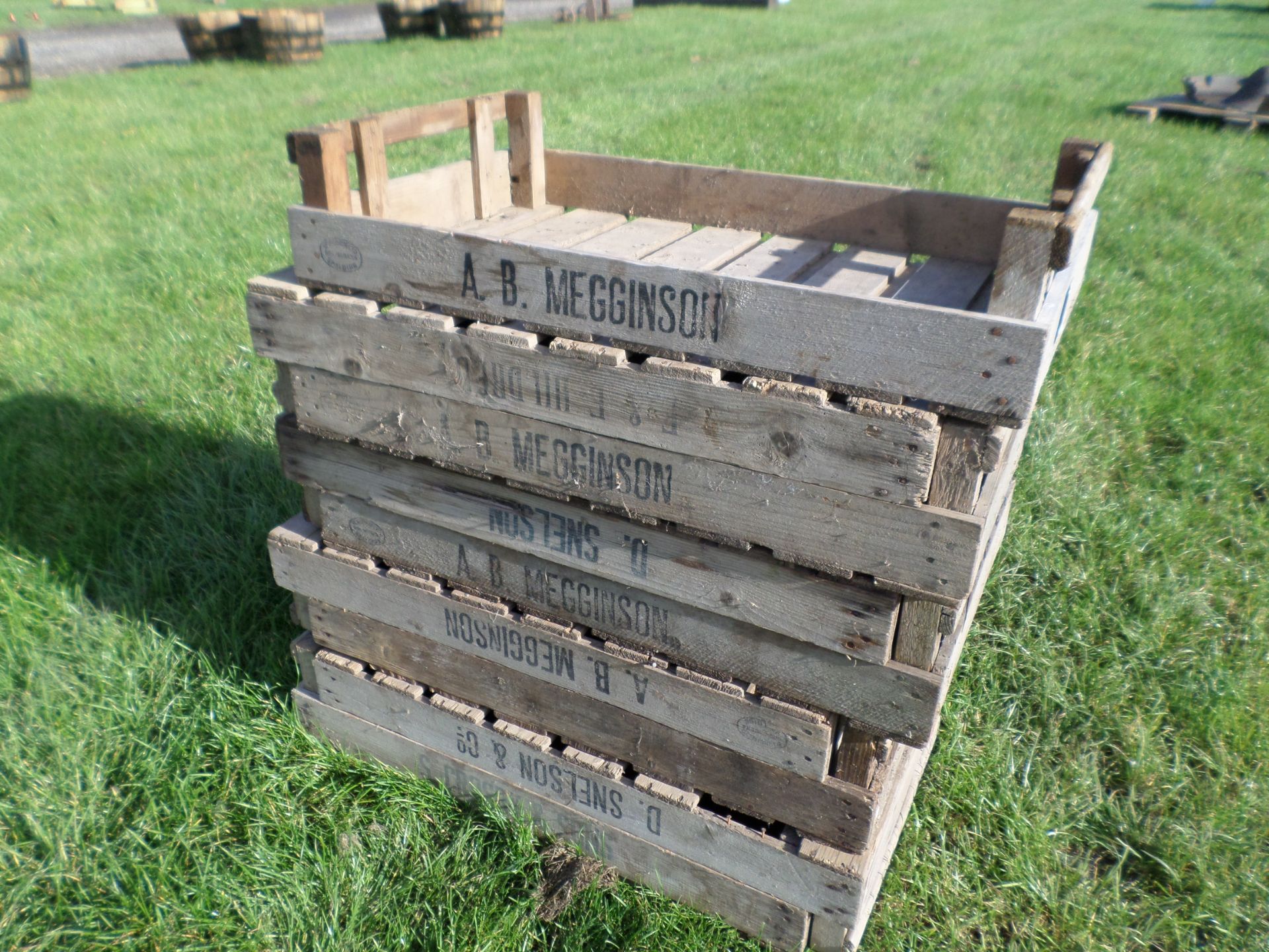 9 wooden fruit/apple boxes NO VAT