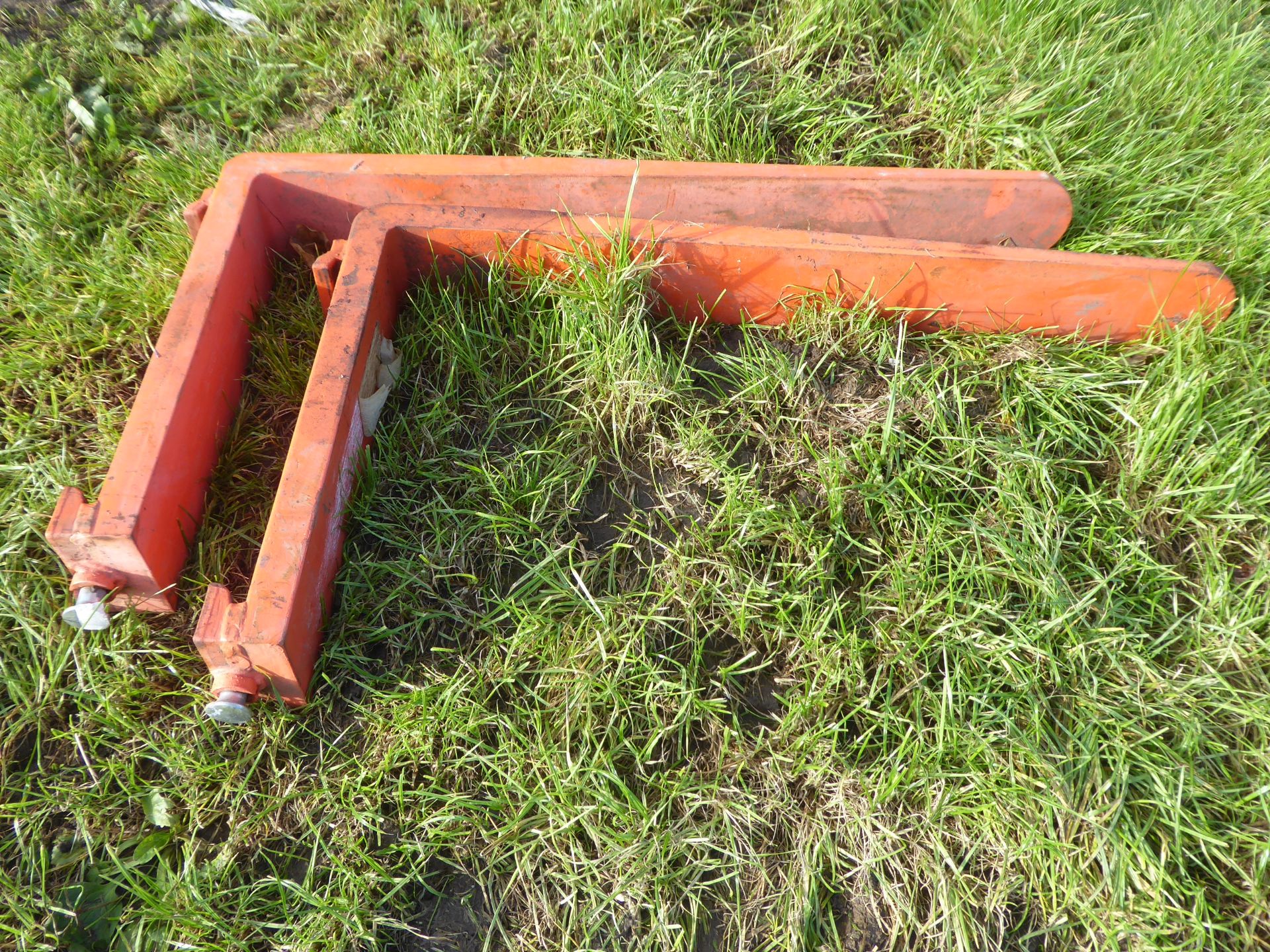 Pair of unused forklift tines NO VAT - Image 2 of 2