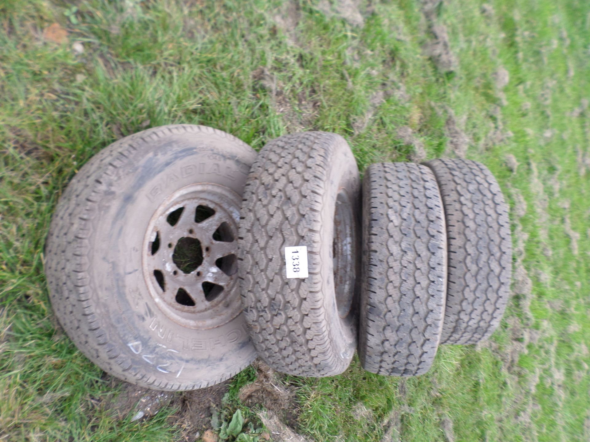 4 4x4 tyres 255/75/15 - Image 2 of 2