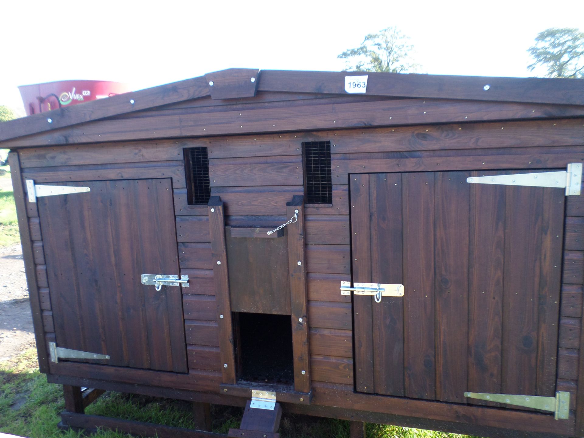 New 8ft poultry house NO VAT - Image 2 of 4