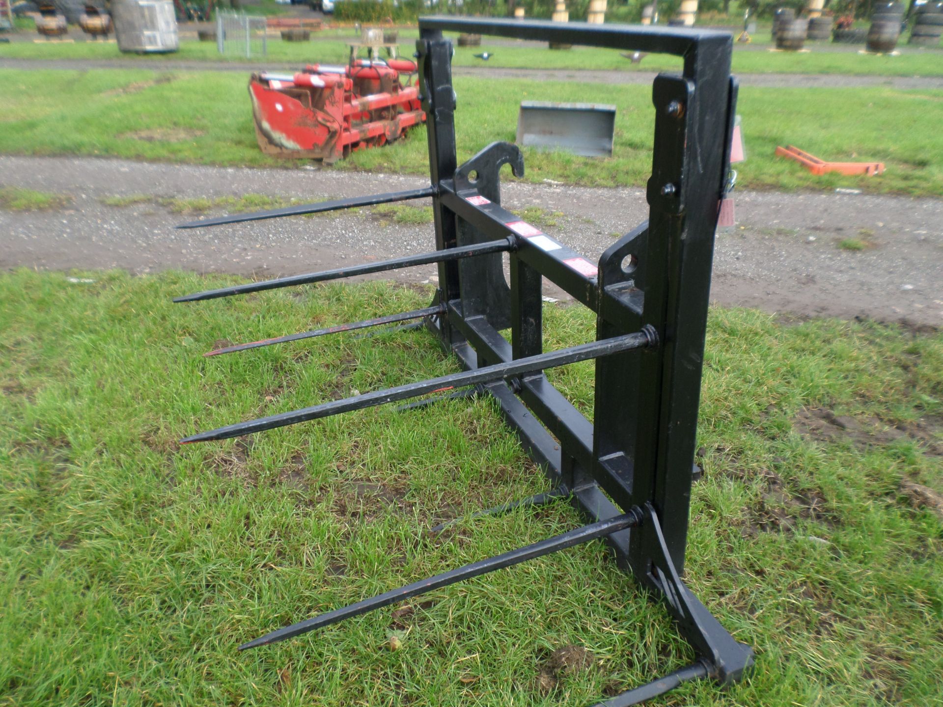 Double bale spike to fit JCB, 2016 - Image 4 of 4