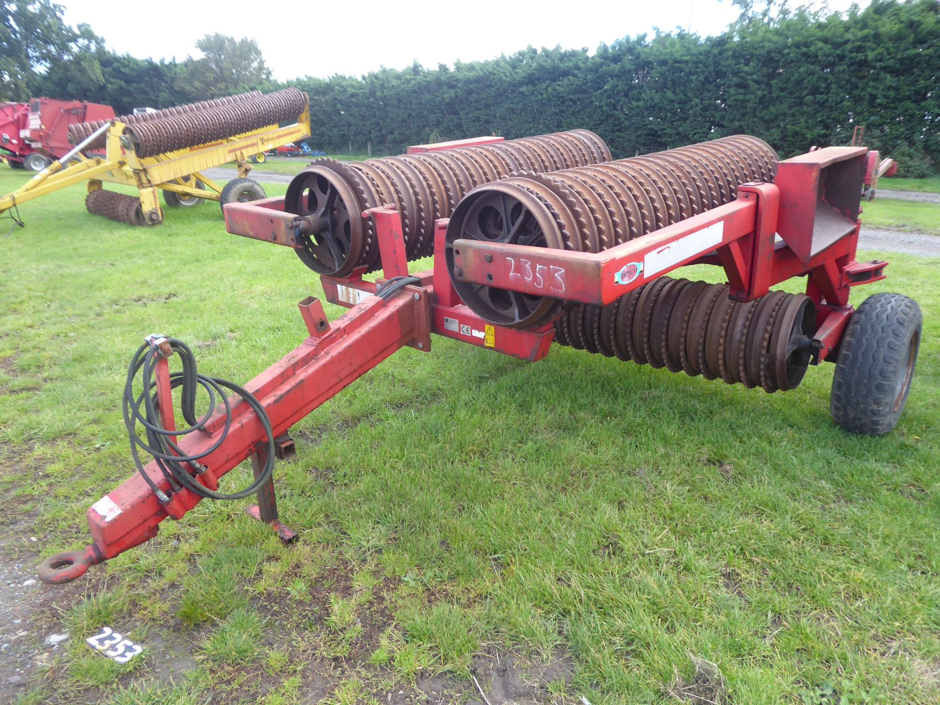 Opico 6.3m hydraulic folding Cambridge 20" rollers with breaker rings, good order, ready to use