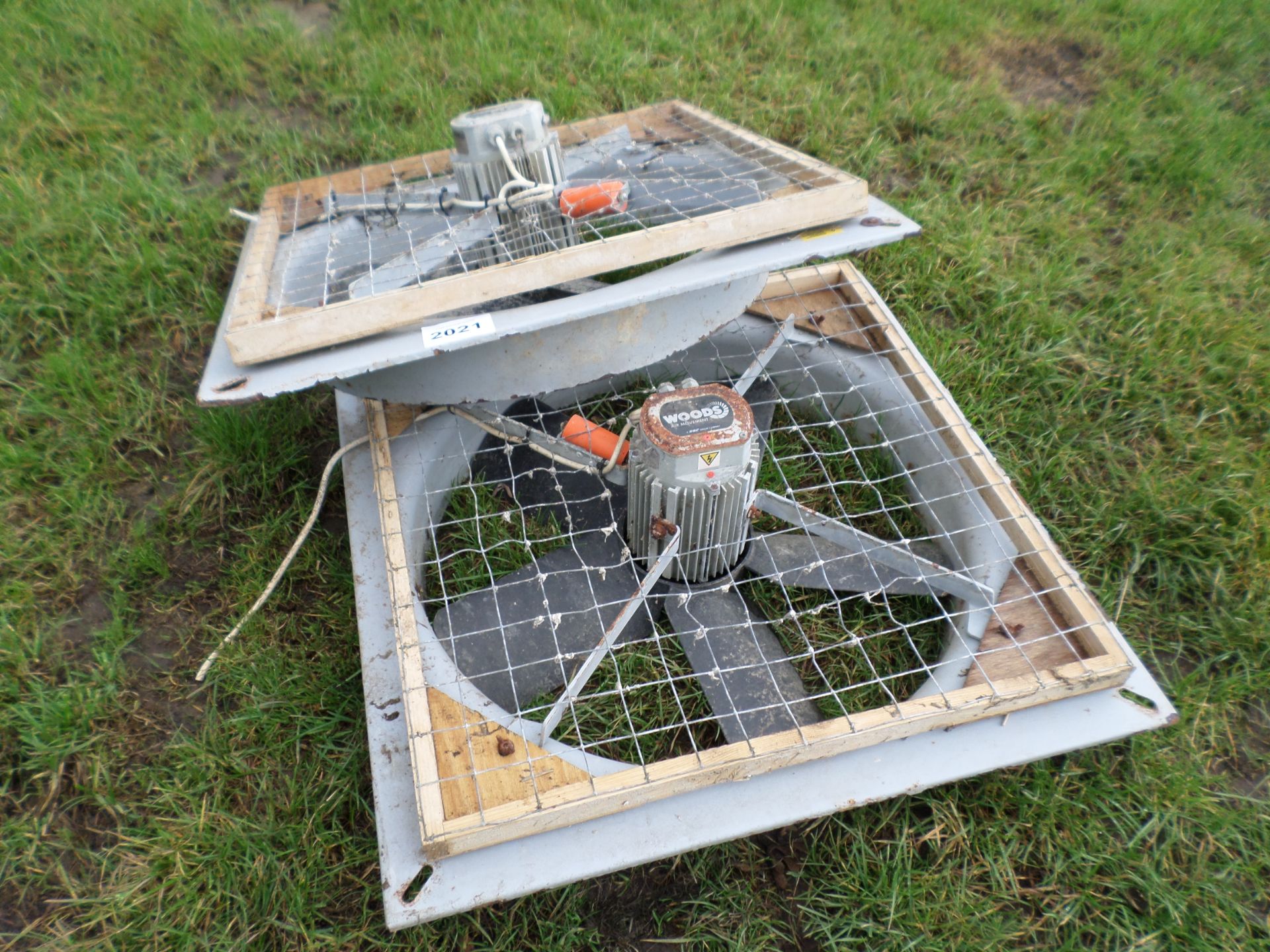 2 poultry/pig house extractor fans NO VAT