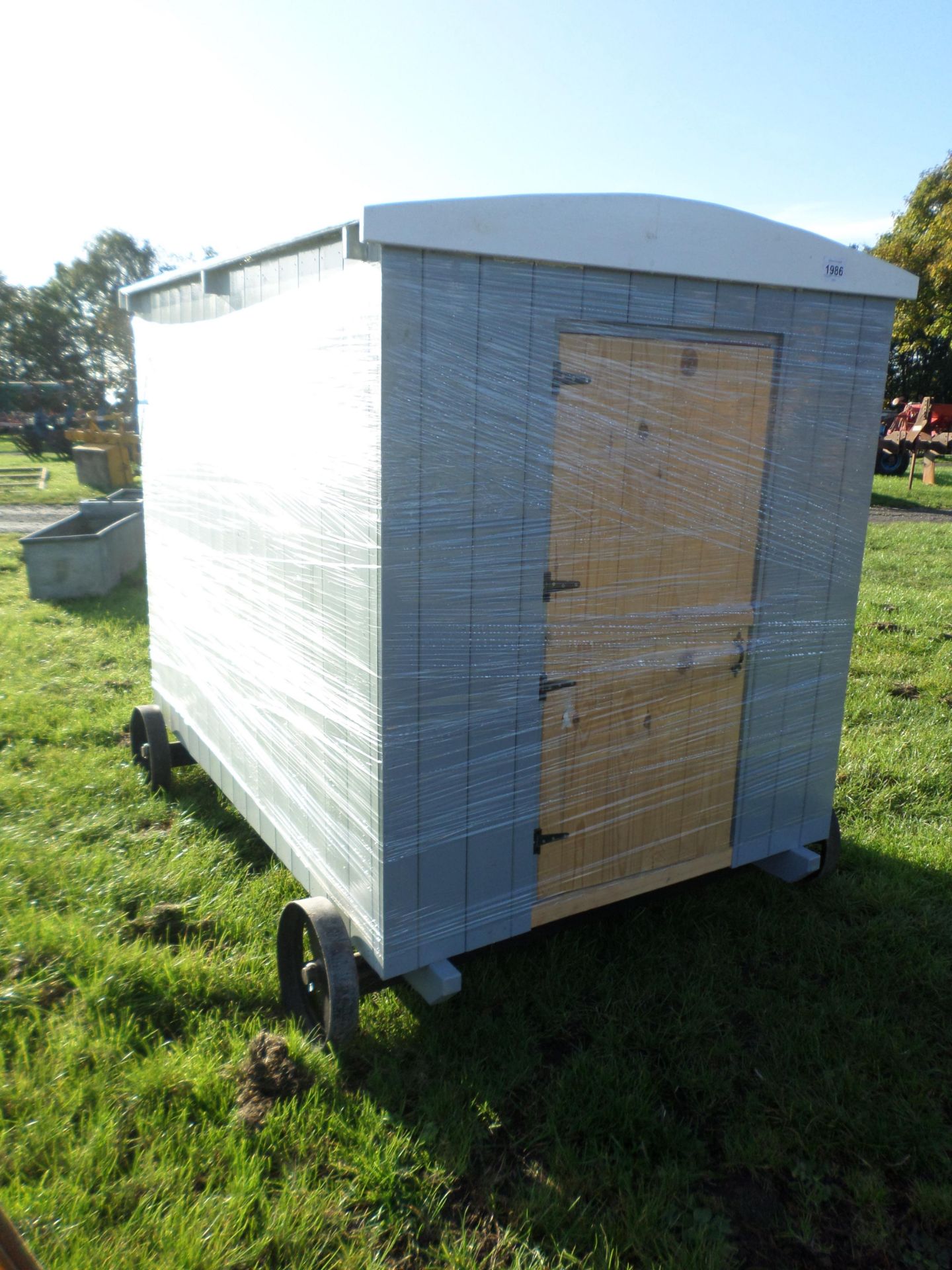 New mini shepherd's hut perfect for playhouse etc NO VAT - Image 4 of 4