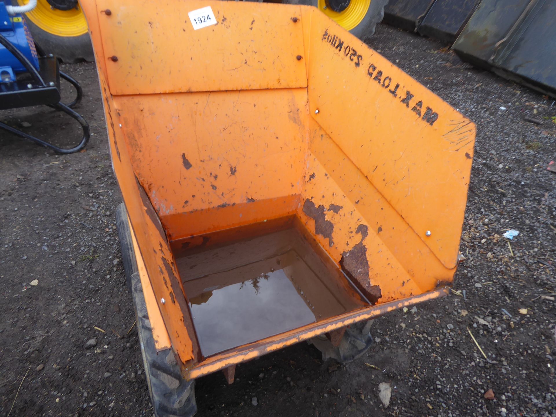 Muck truck, Honda engine, with greedy boards NO VAT - Image 2 of 3