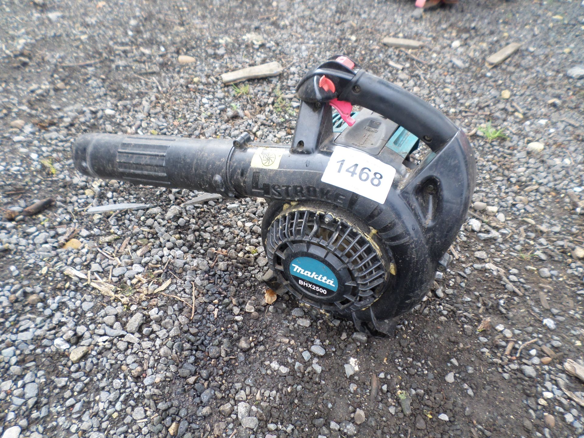 Makita blower NO VAT