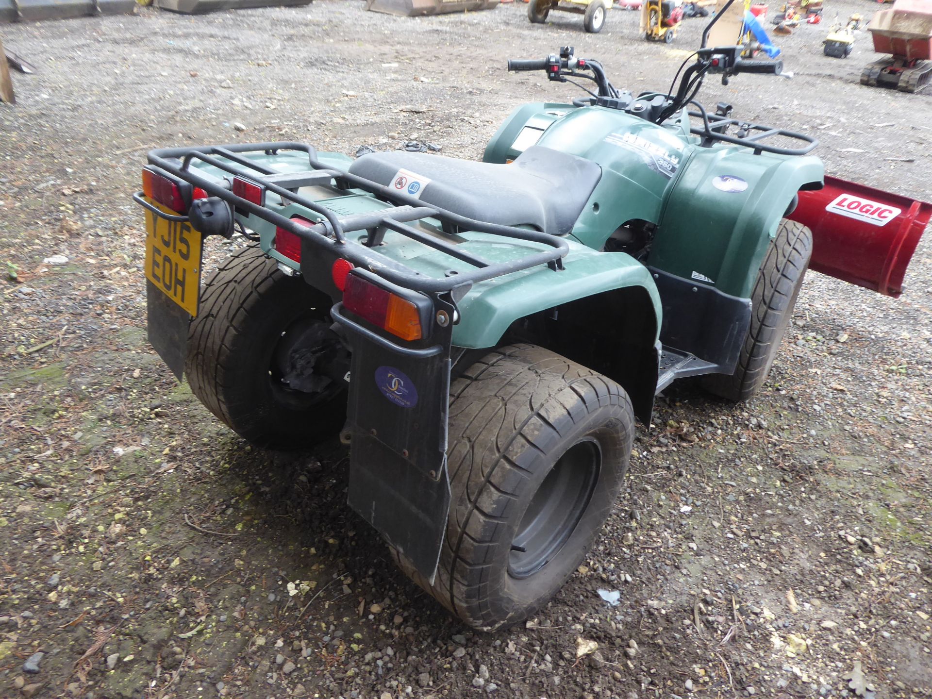 Yamaha Grizzly 350 4wd quad ATV, automatic, 2015, YO15 EOH, c/w Logic snow blade, starts and runs, - Image 3 of 3