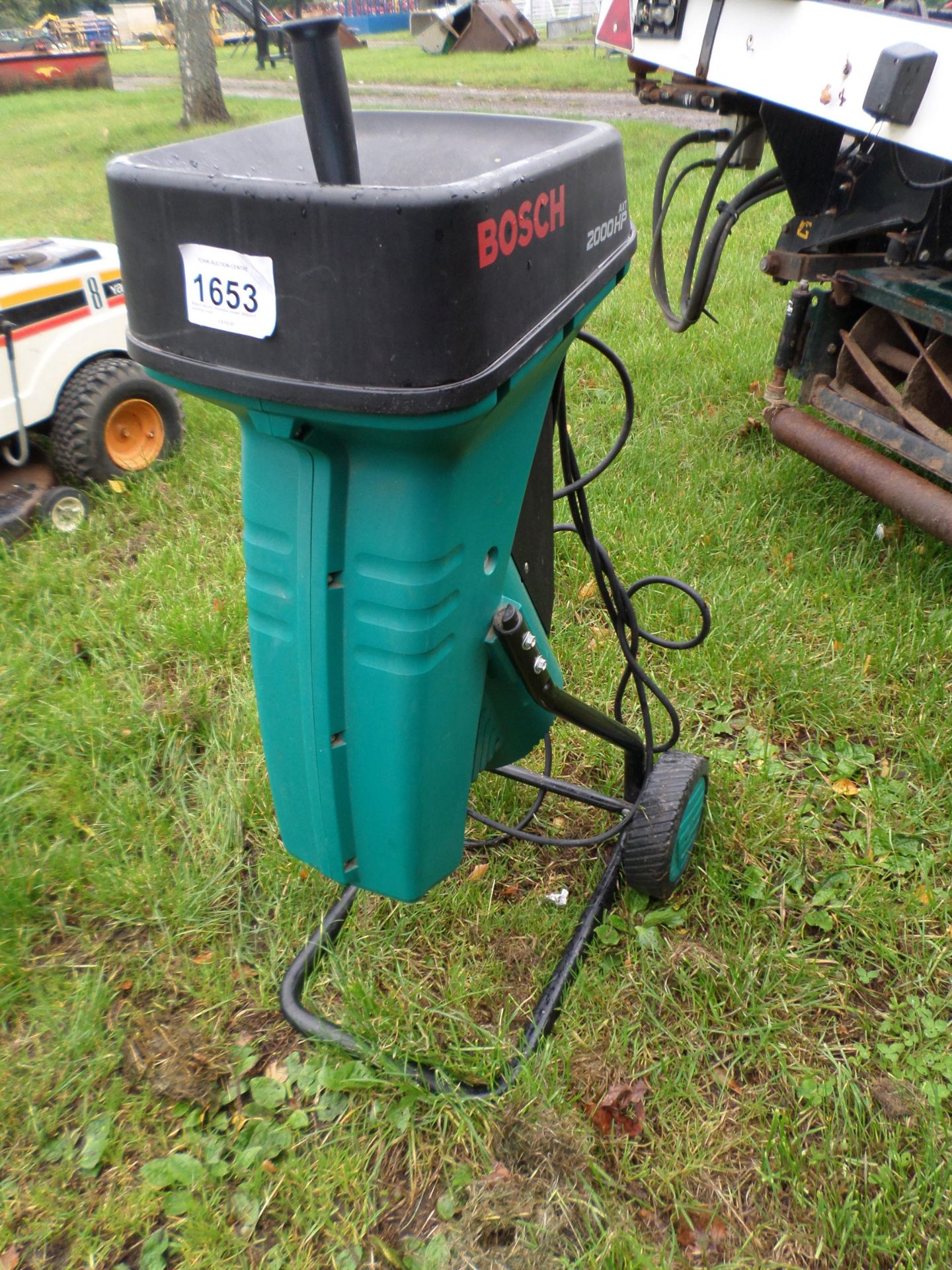 Bosch electric shredder model 2000AXT, working order NO VAT - Image 2 of 2