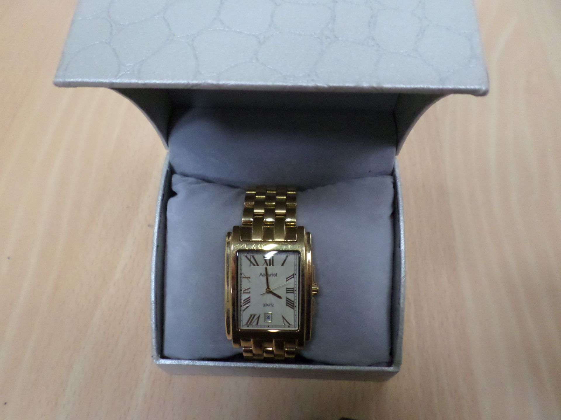 3 boxed ladies watches including Accurist - Image 3 of 4