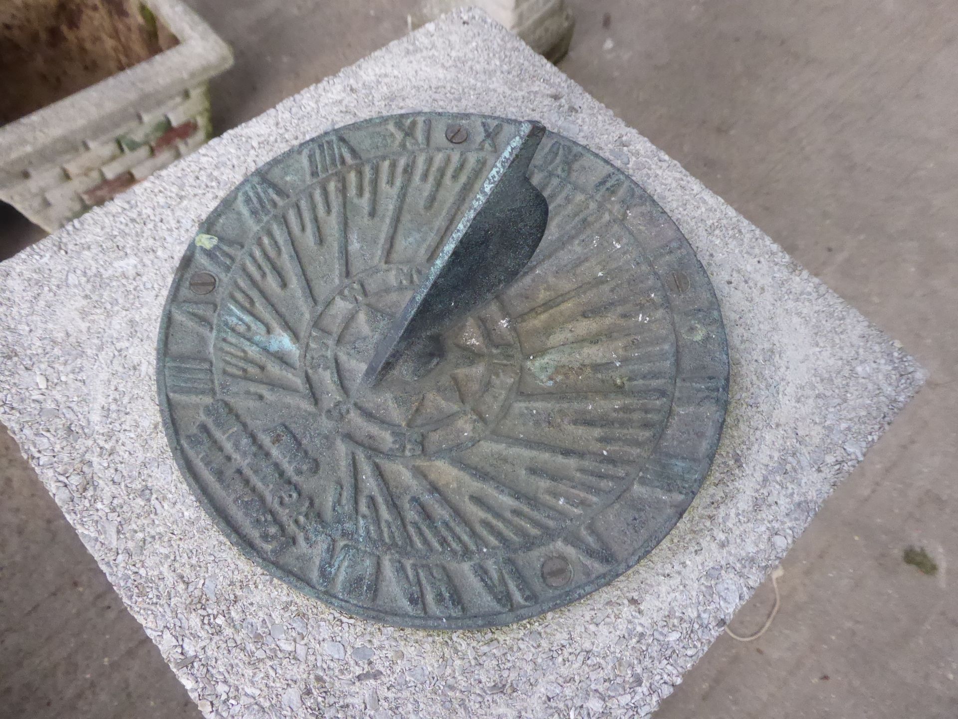 Sun dial - Image 2 of 2