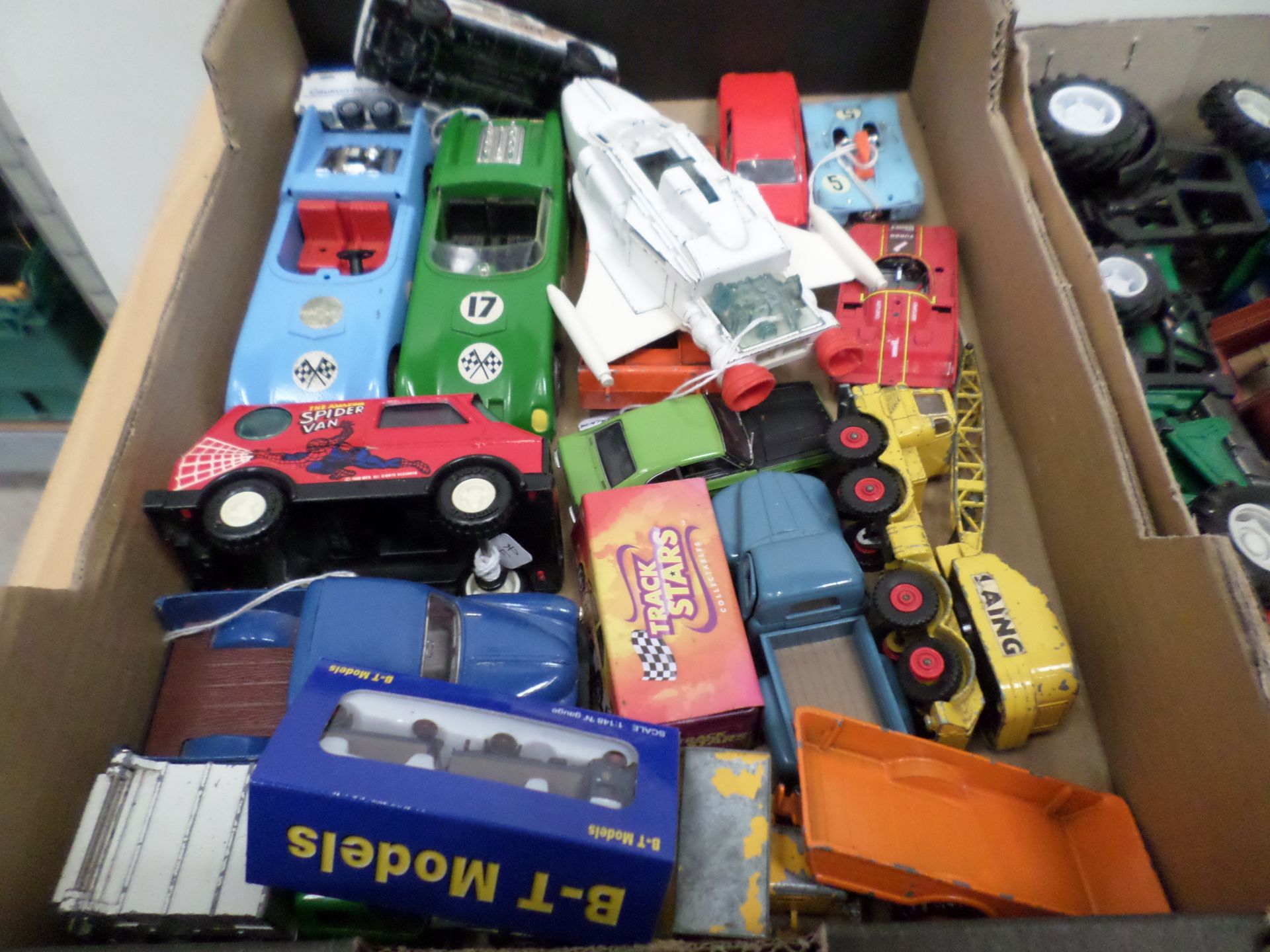 Quantity of diecast Dinky and Lesney toys - Image 3 of 3