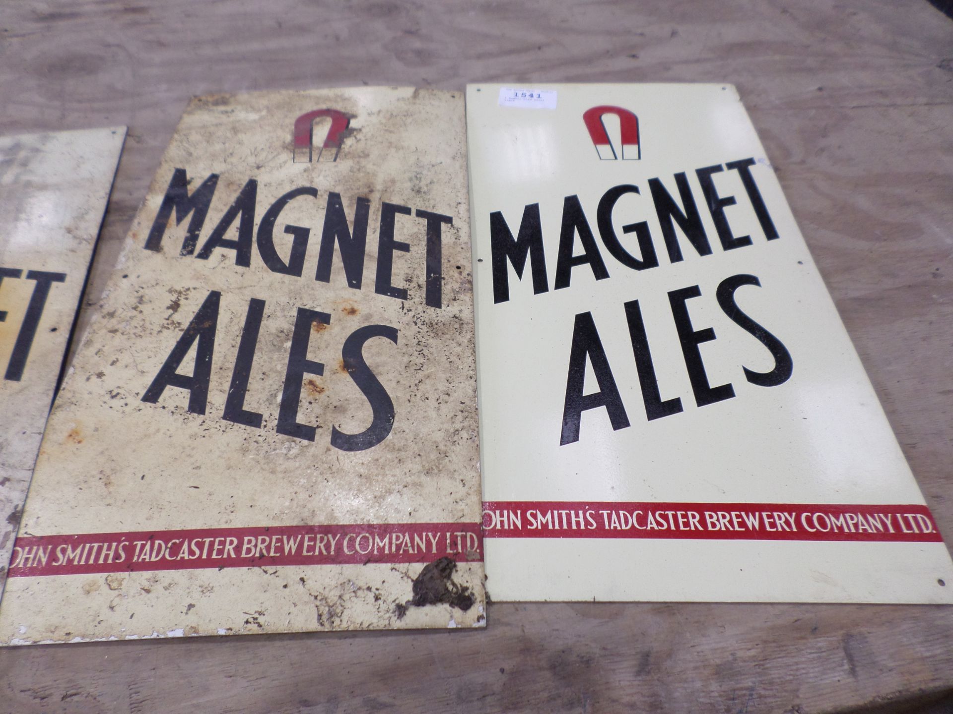 5 Magnet Ales metal signs - Image 2 of 3