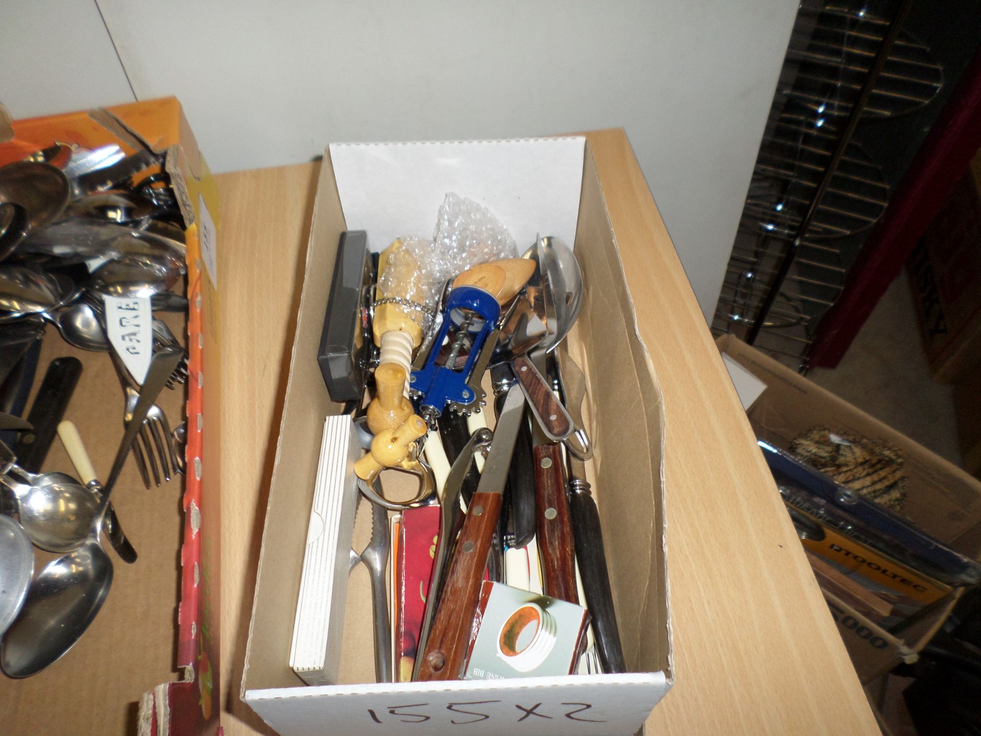 2 boxes of kitchen cutlery - Image 2 of 3