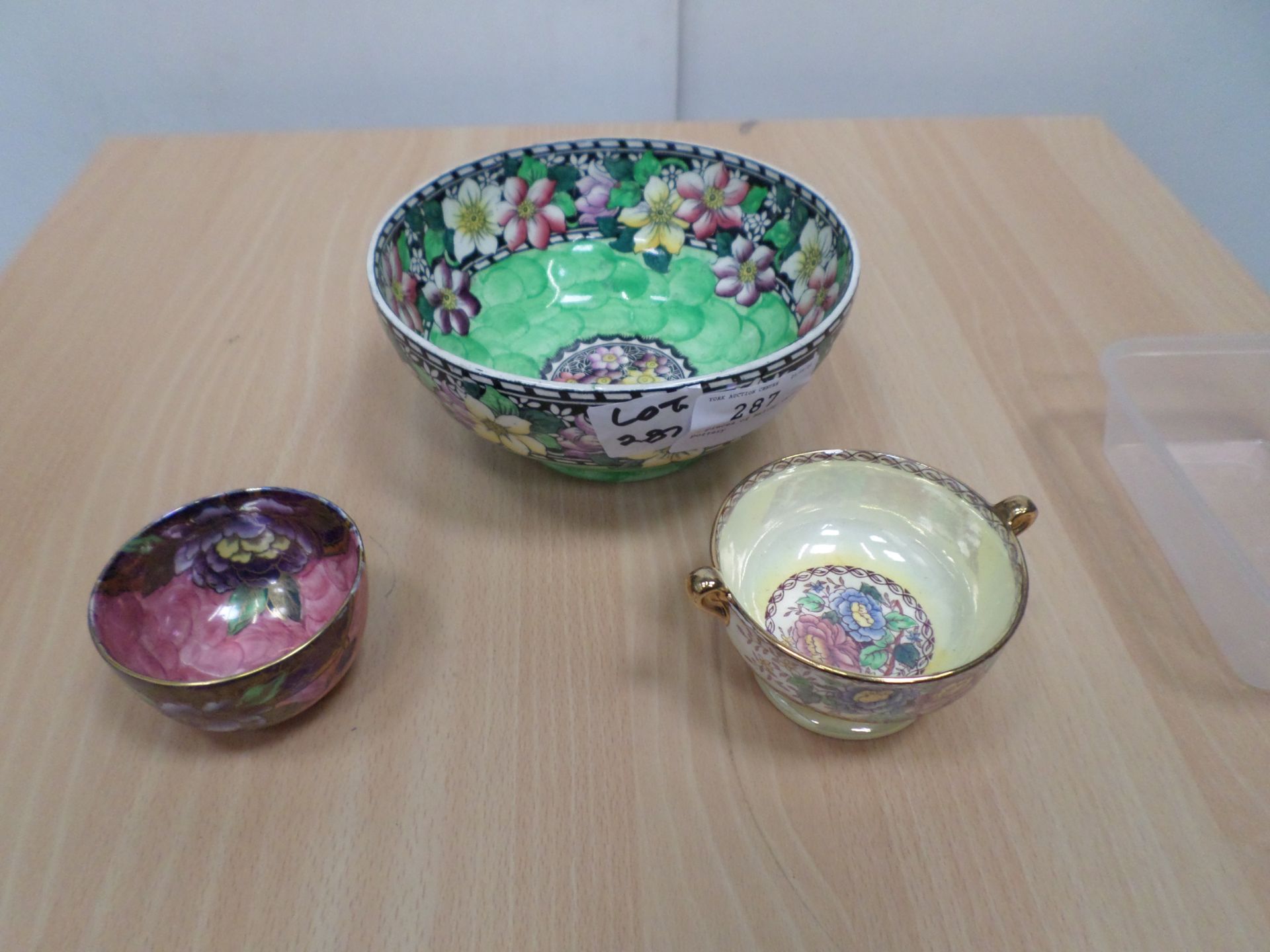 3 pieces of Maling ware pottery