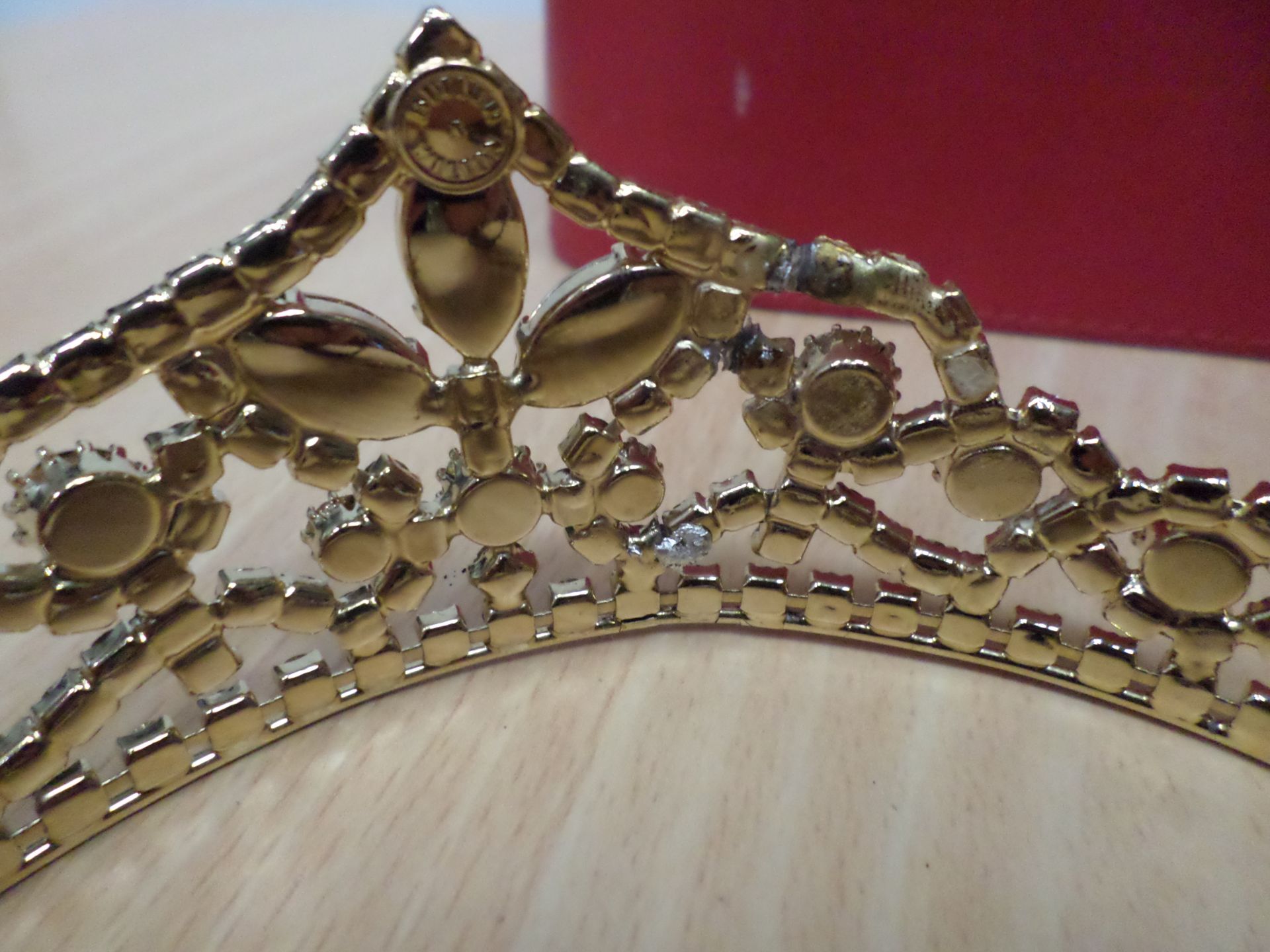 Quality vintage Bulter & Wilson tiara - damage repair not visible when worn - Image 2 of 2