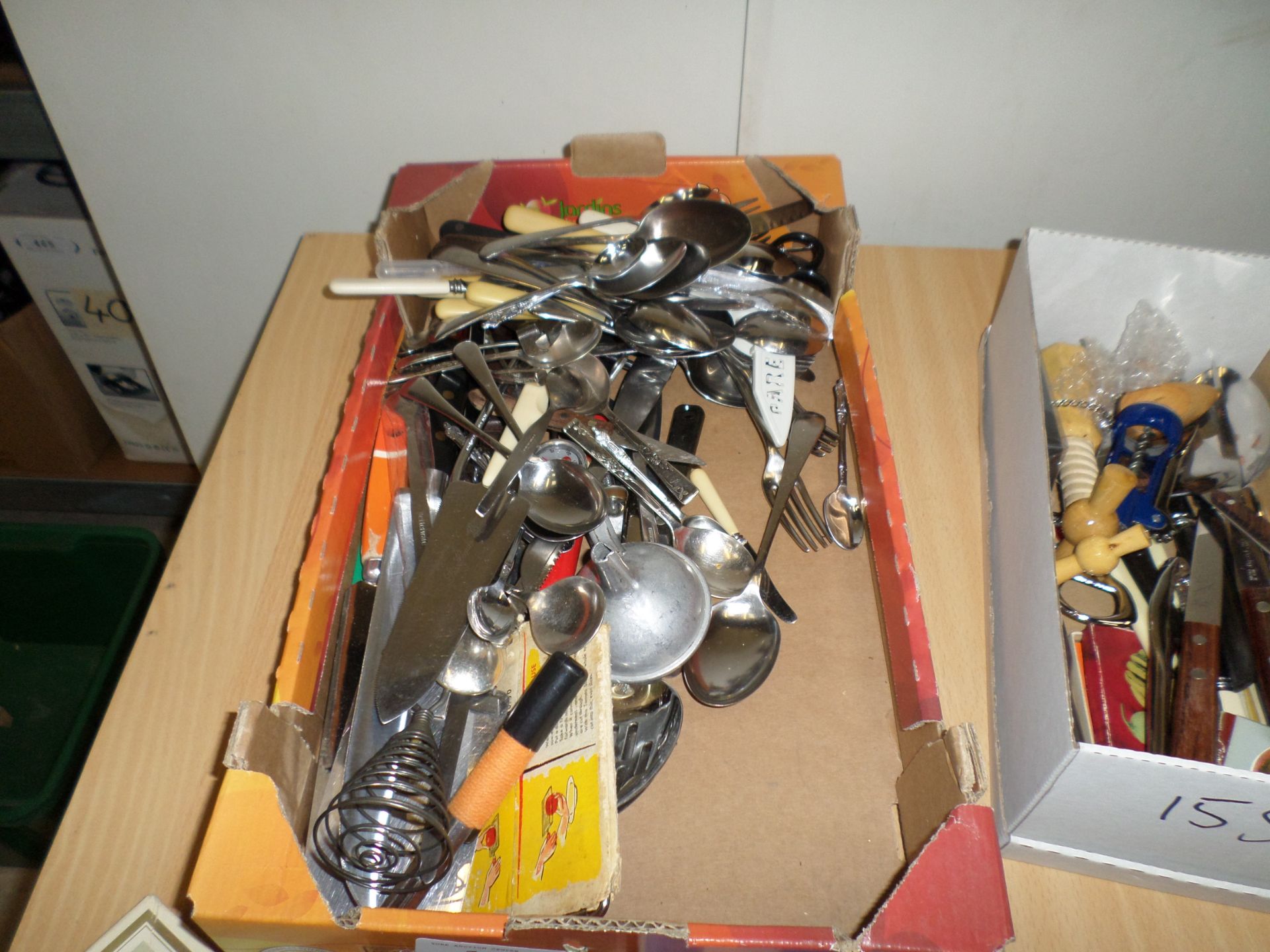 2 boxes of kitchen cutlery - Image 3 of 3