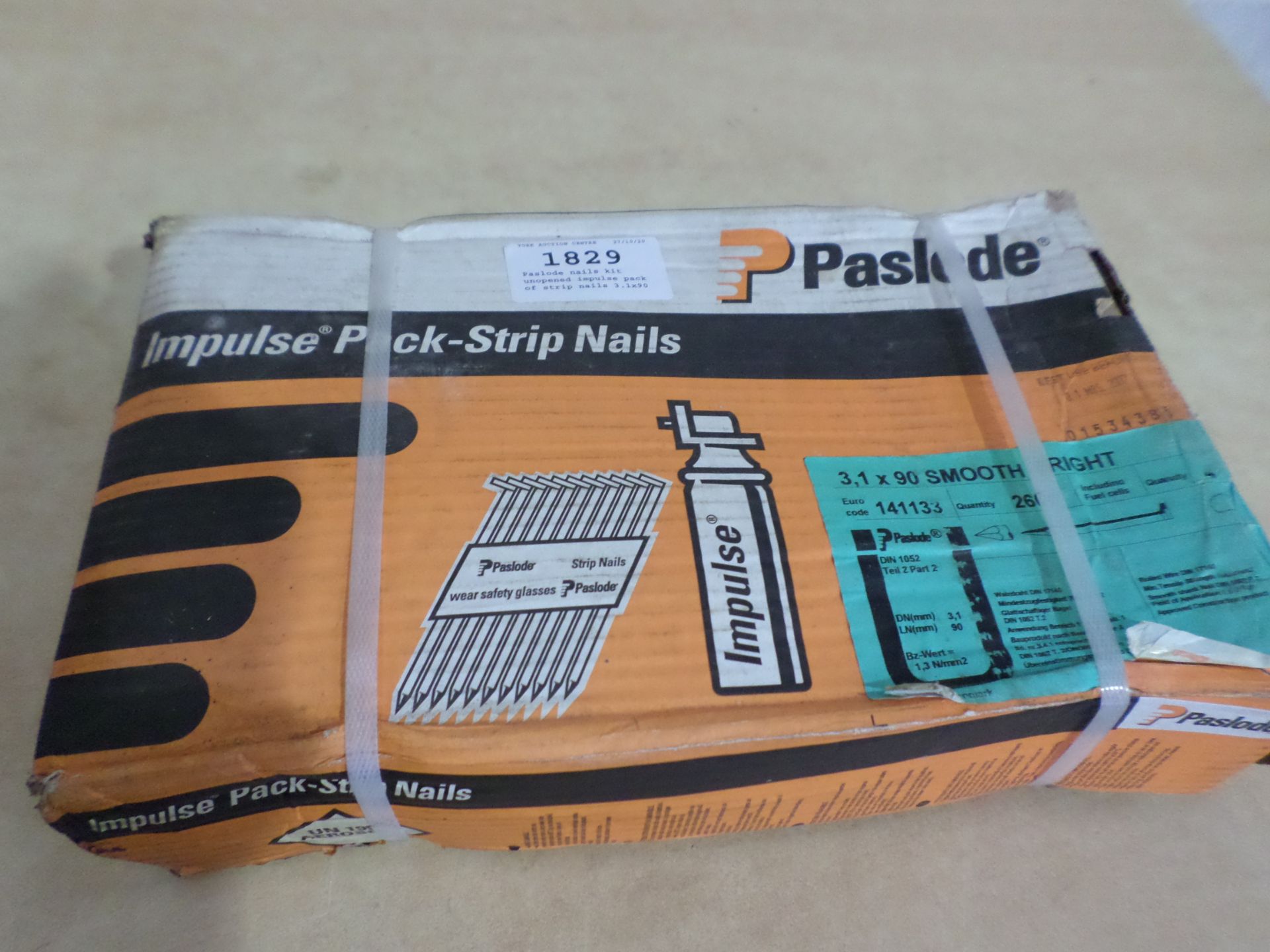 Paslode nails kit unopened impulse pack of strip nails 3.1x90