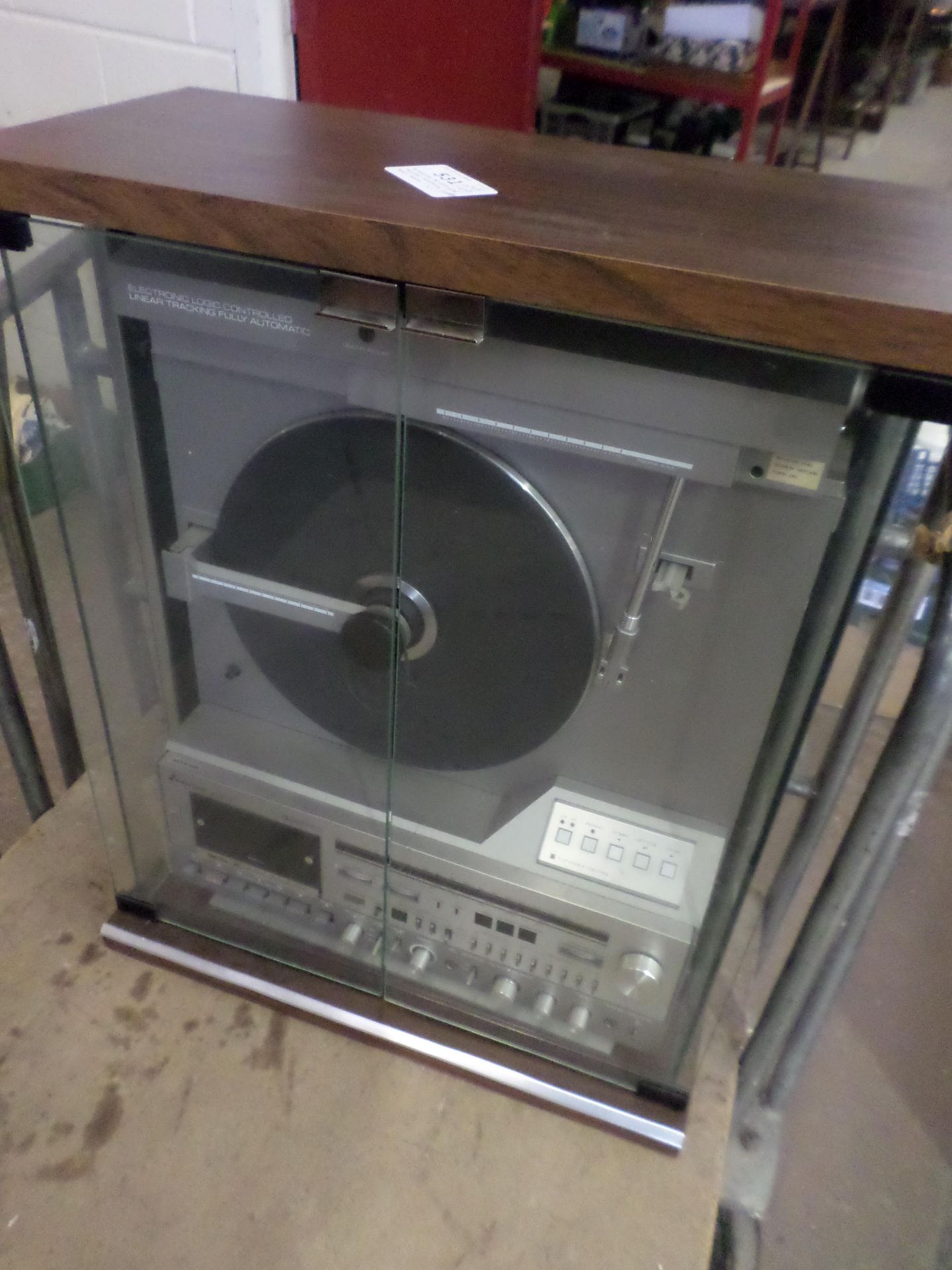 Mitsubishi MC-8000 vertical turntable music centre - Image 2 of 4
