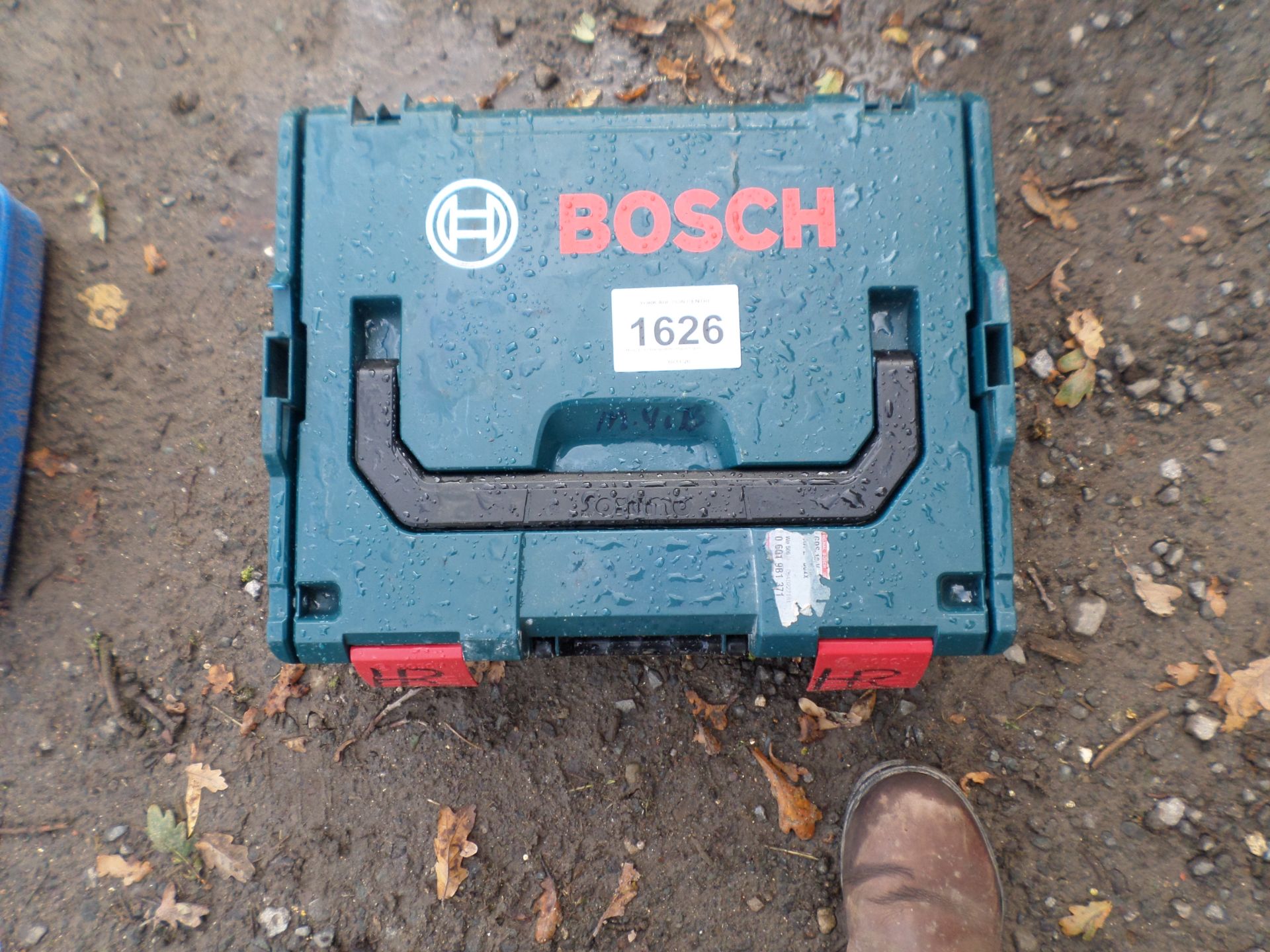 Bosch rechargeable impact gun NO VAT - Image 2 of 2