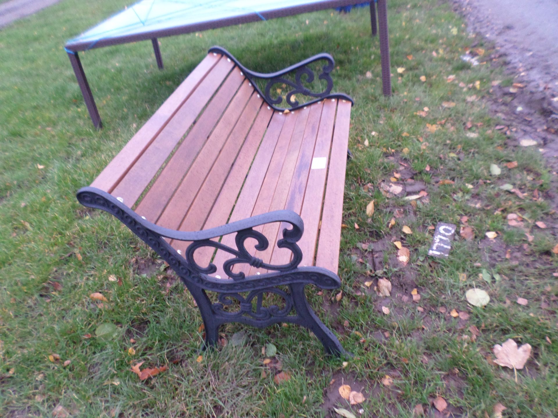 Cast iron and wood bench NO VAT - Image 2 of 2