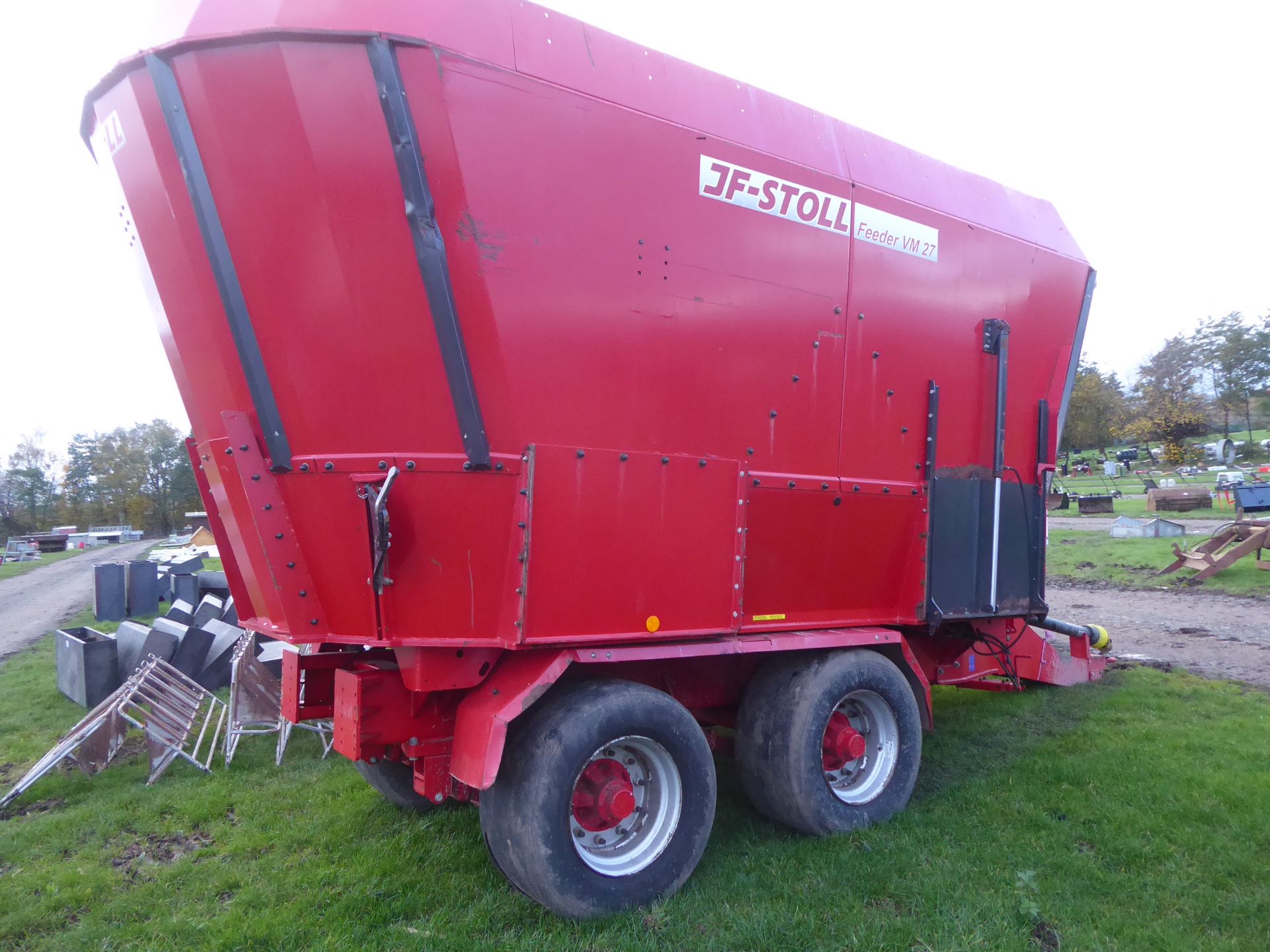 2012 JF Stoll VM27 twin vertical auger mixer feeder, 27cu.m. capacity, tandem sprung axles, left - Image 2 of 4