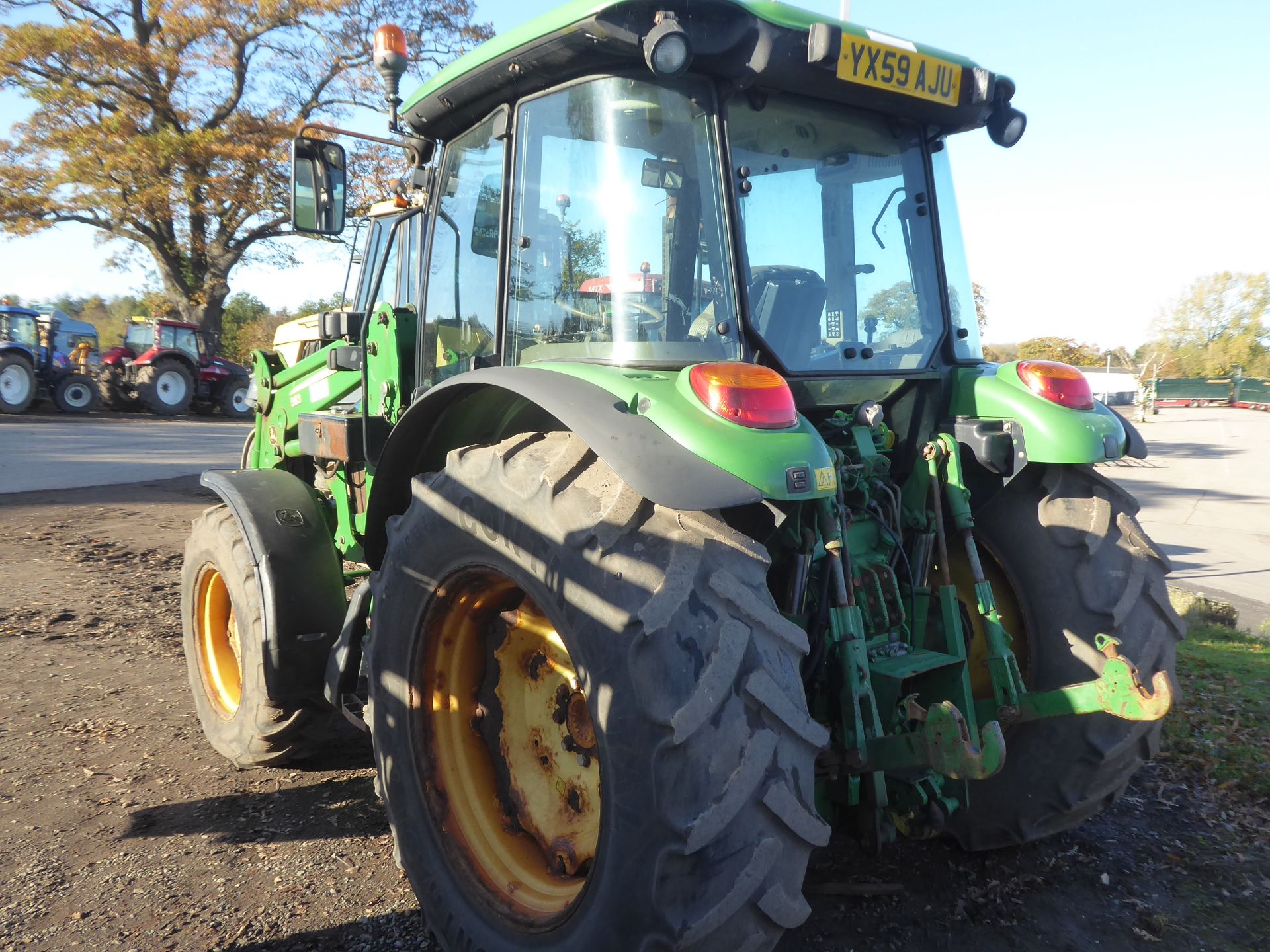 John Deere 5080R tractor c/w loader, 8249 hours, YX59 AJU, fair condition - Image 2 of 5