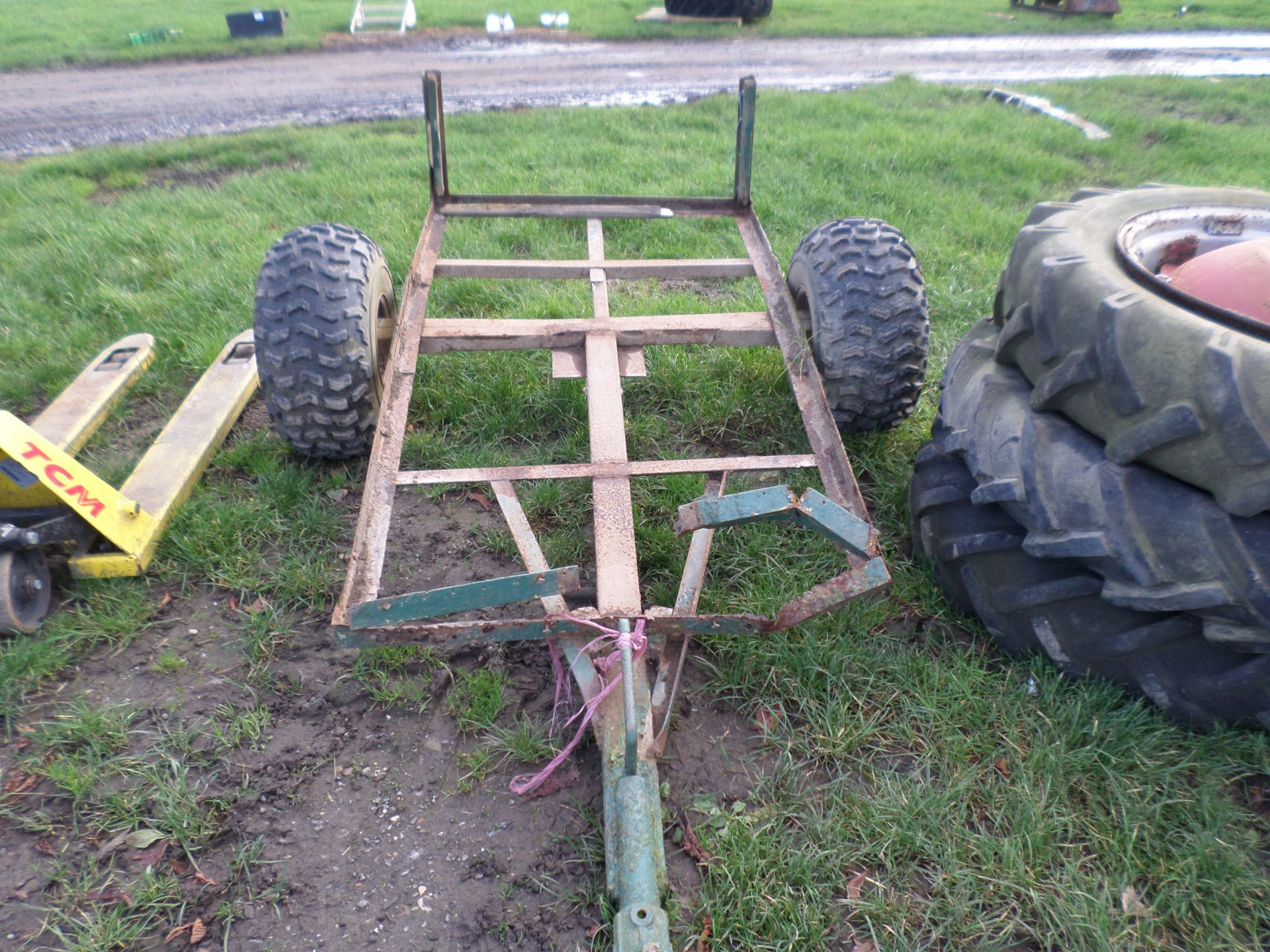 Trailer axle