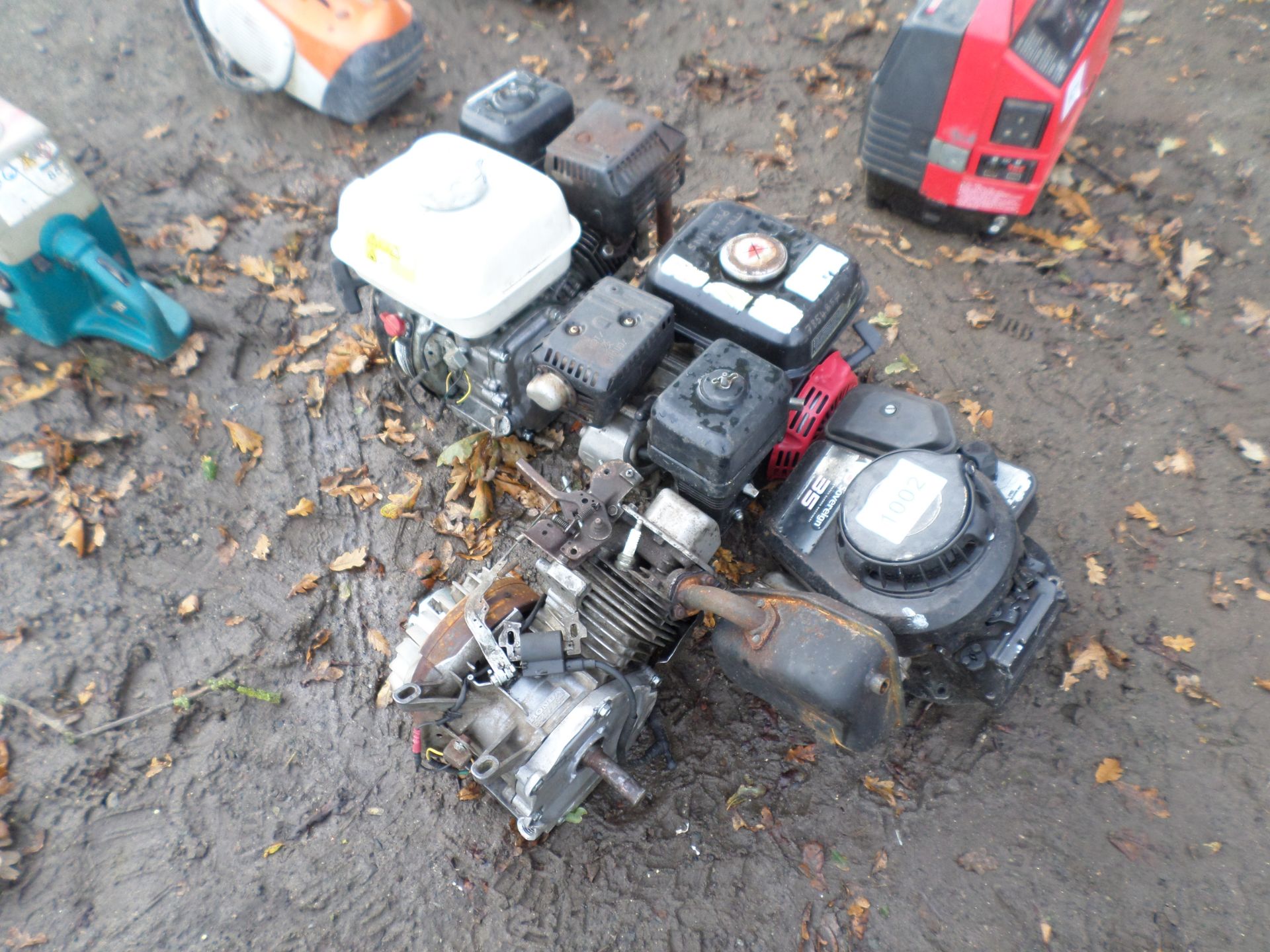 4 engines for spares or repair, 3 of them Honda NO VAT