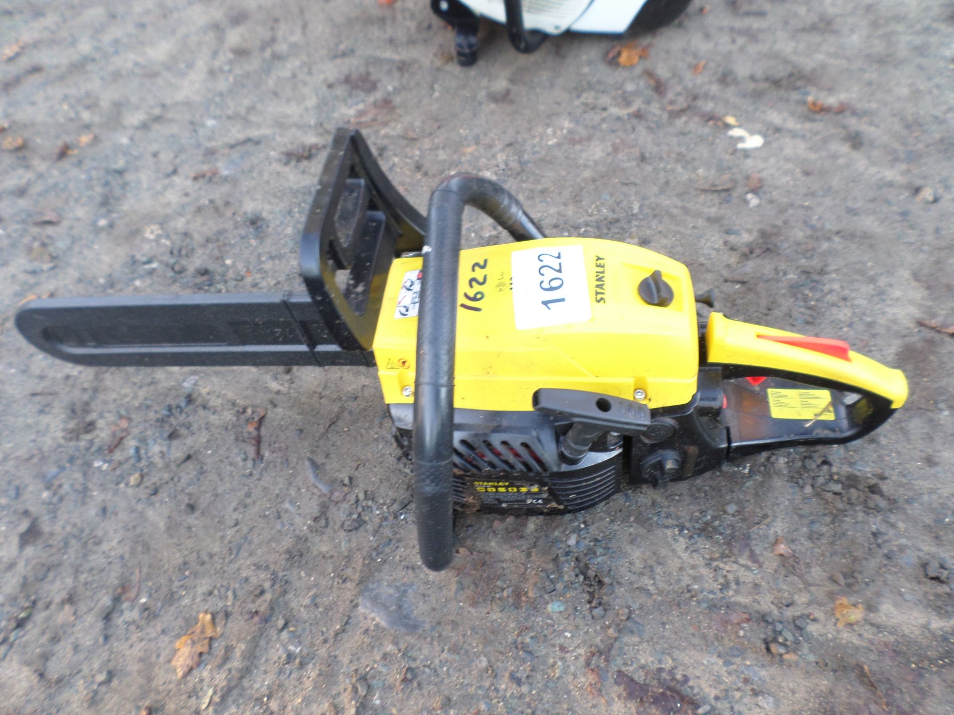 16" Stanley petrol chainsaw - Image 2 of 2