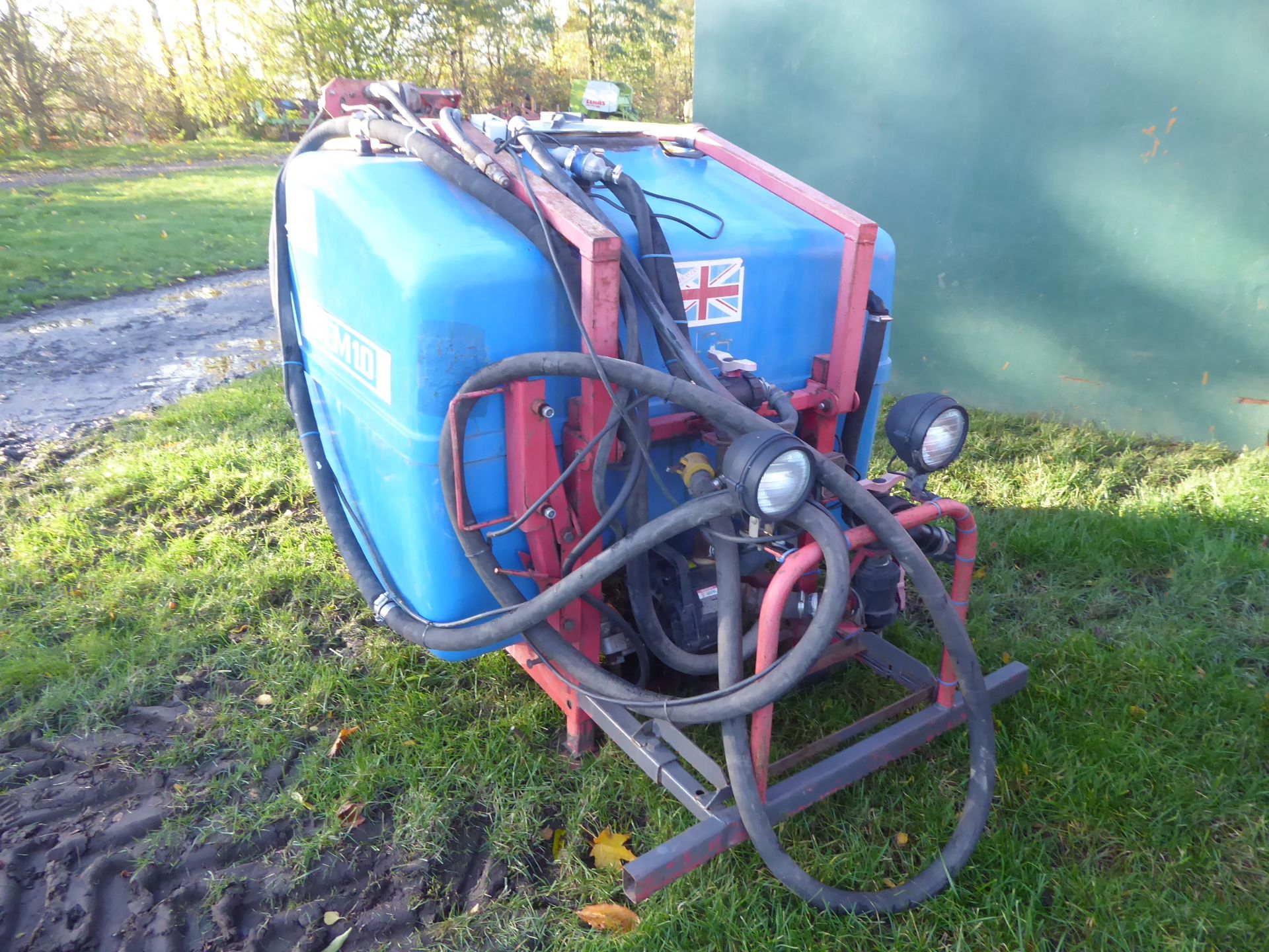 2000 Case MS1200 mounted sprayer c/w 1000ltr Gem front tank, fully working condition - Image 3 of 4