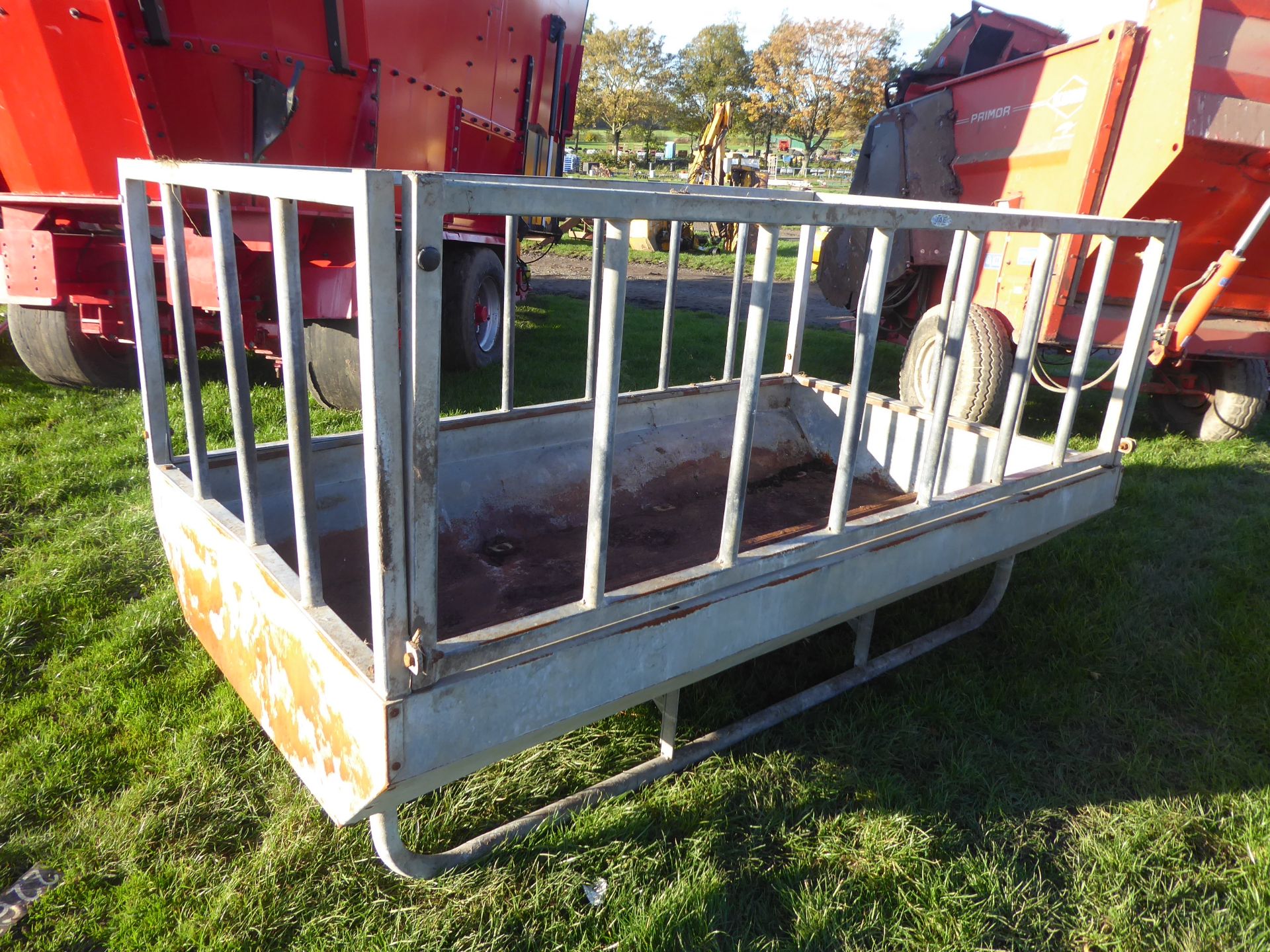 8'x4.5' galvanised rectangular cattle feed trough