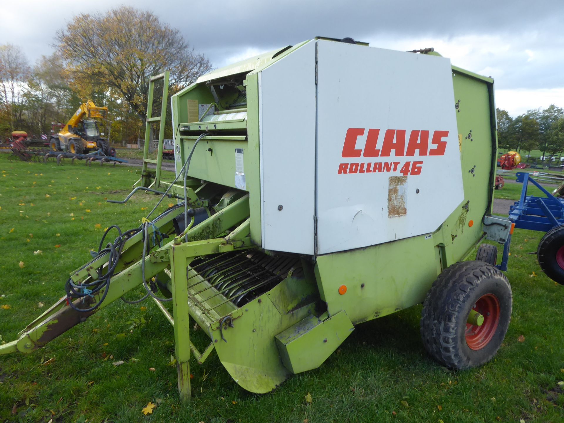 Claas Rollant 46 round baler