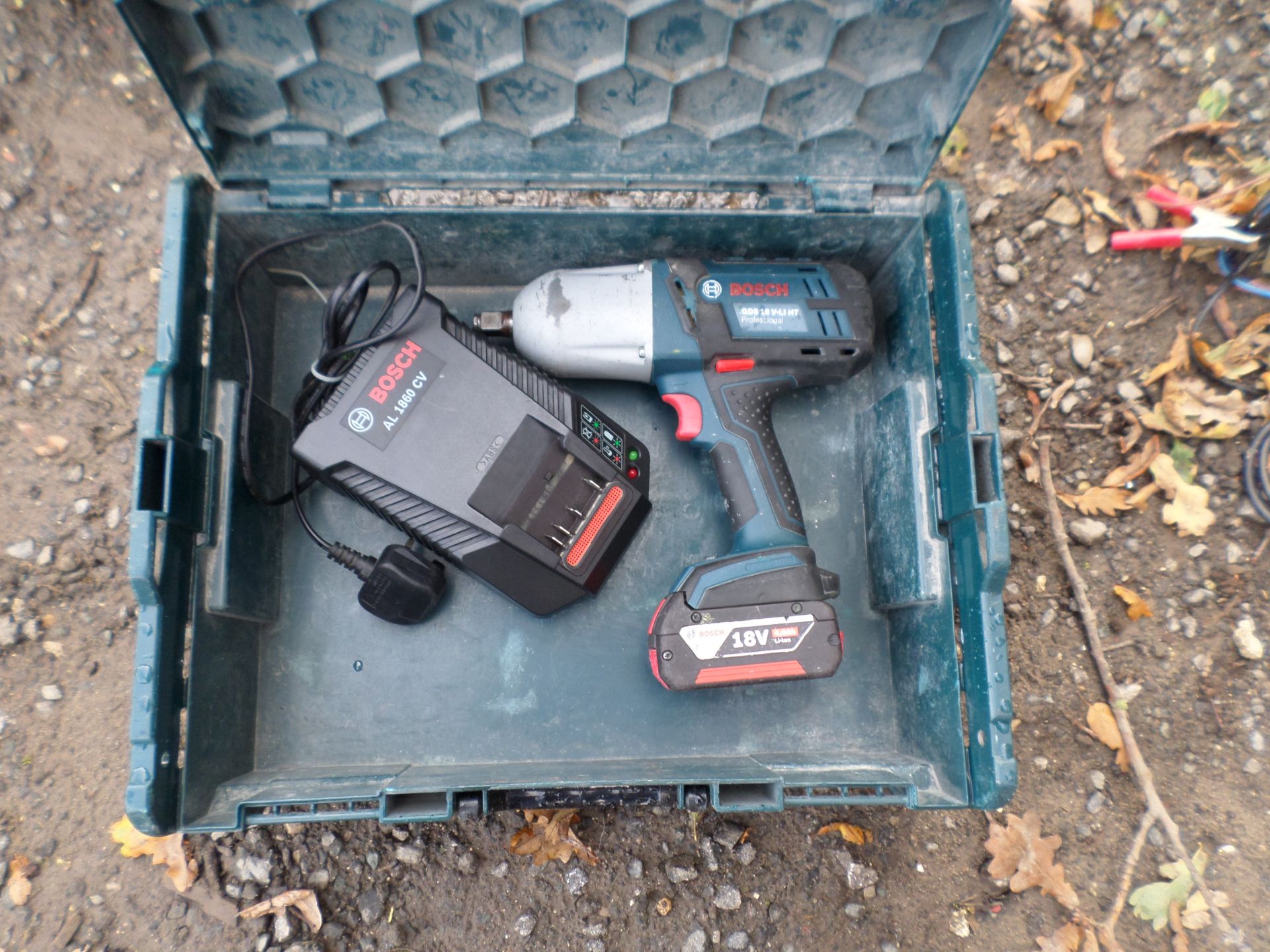 Bosch rechargeable impact gun NO VAT