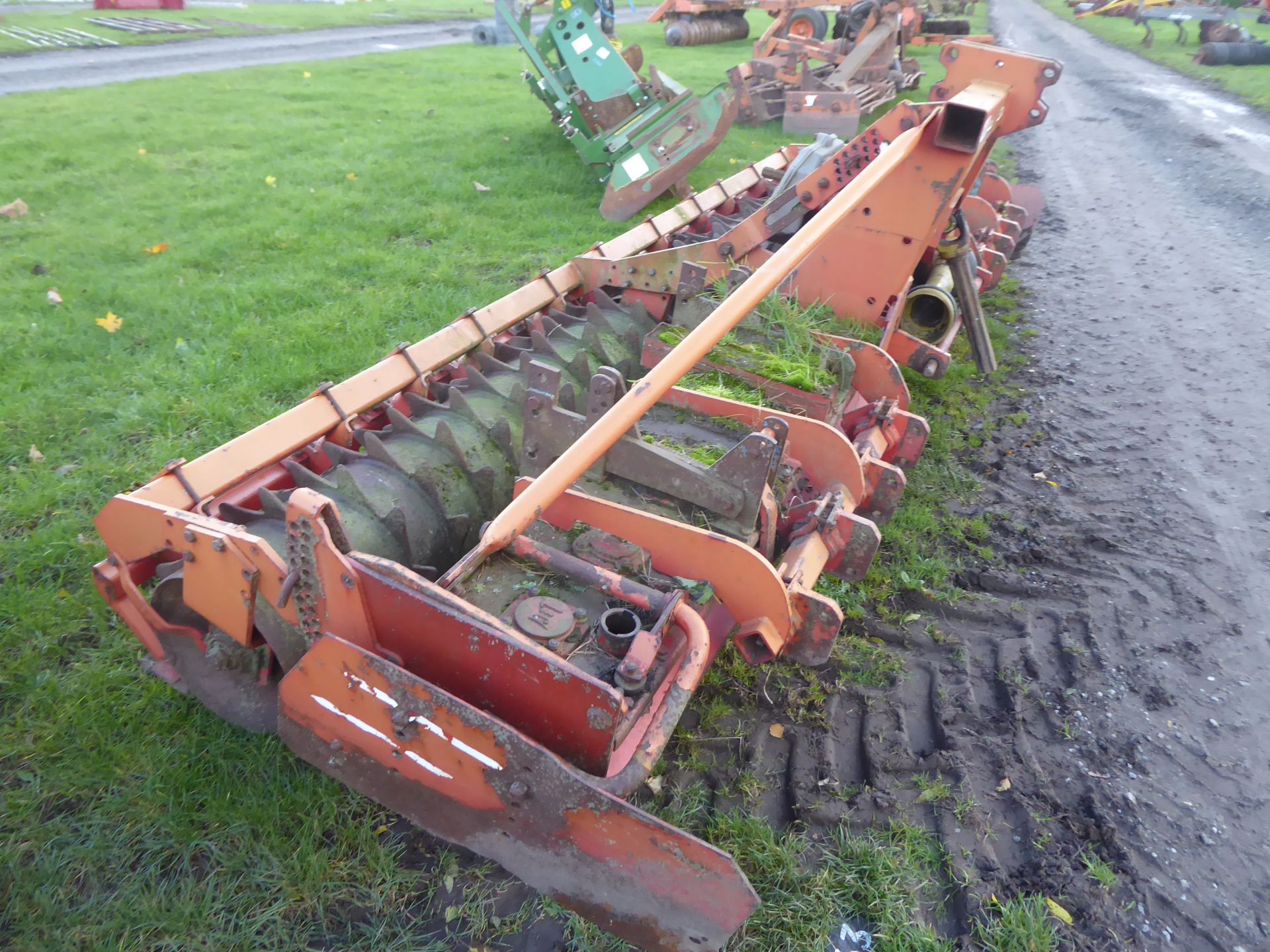 Lely Roterra 4m power harrow - Image 3 of 3