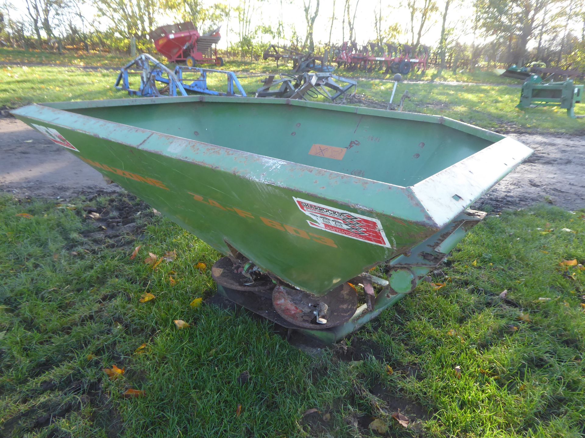 Amazone fertiliser spreader - Image 3 of 3