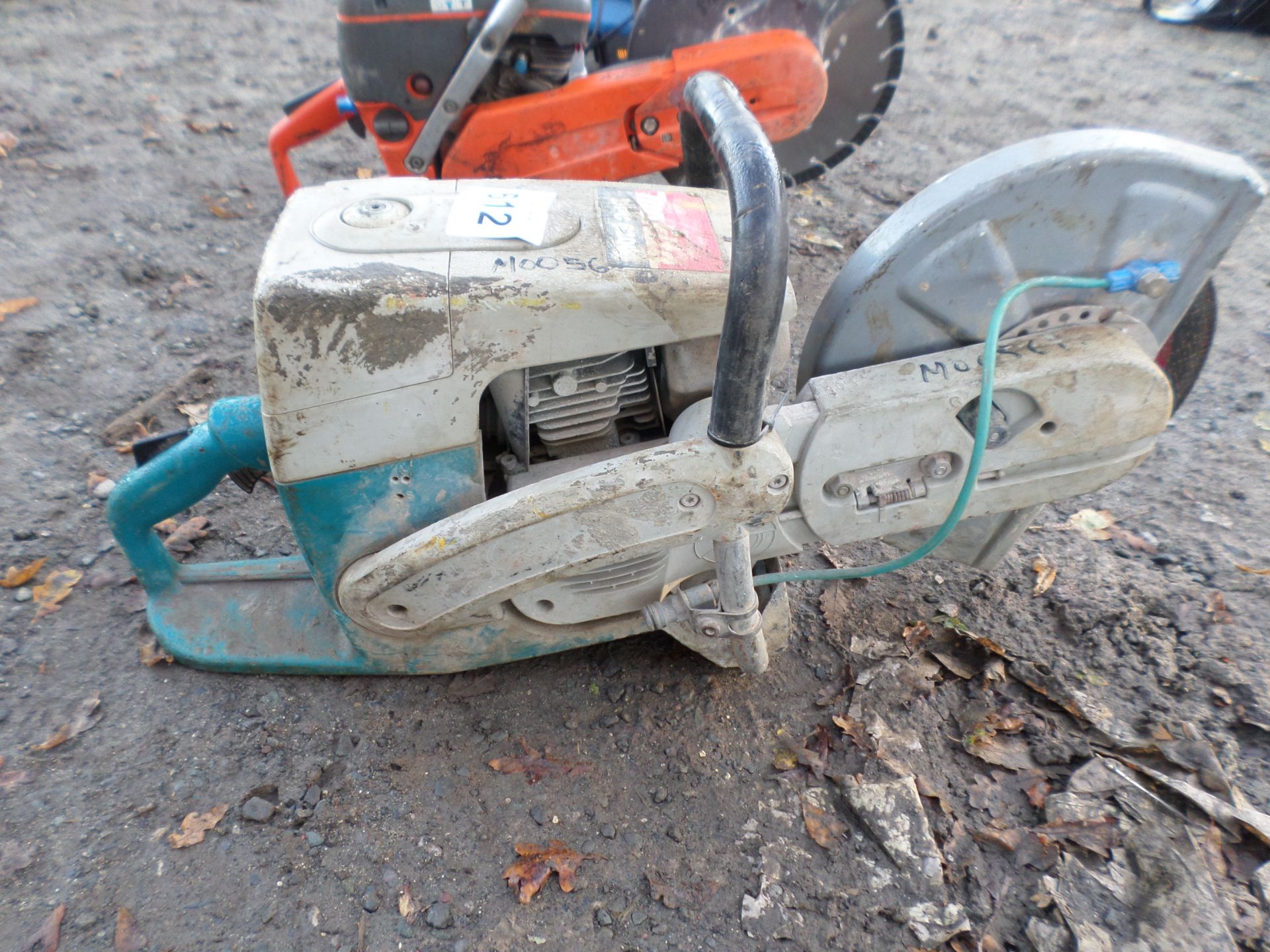 Makita petrol saw, gwo NO VAT